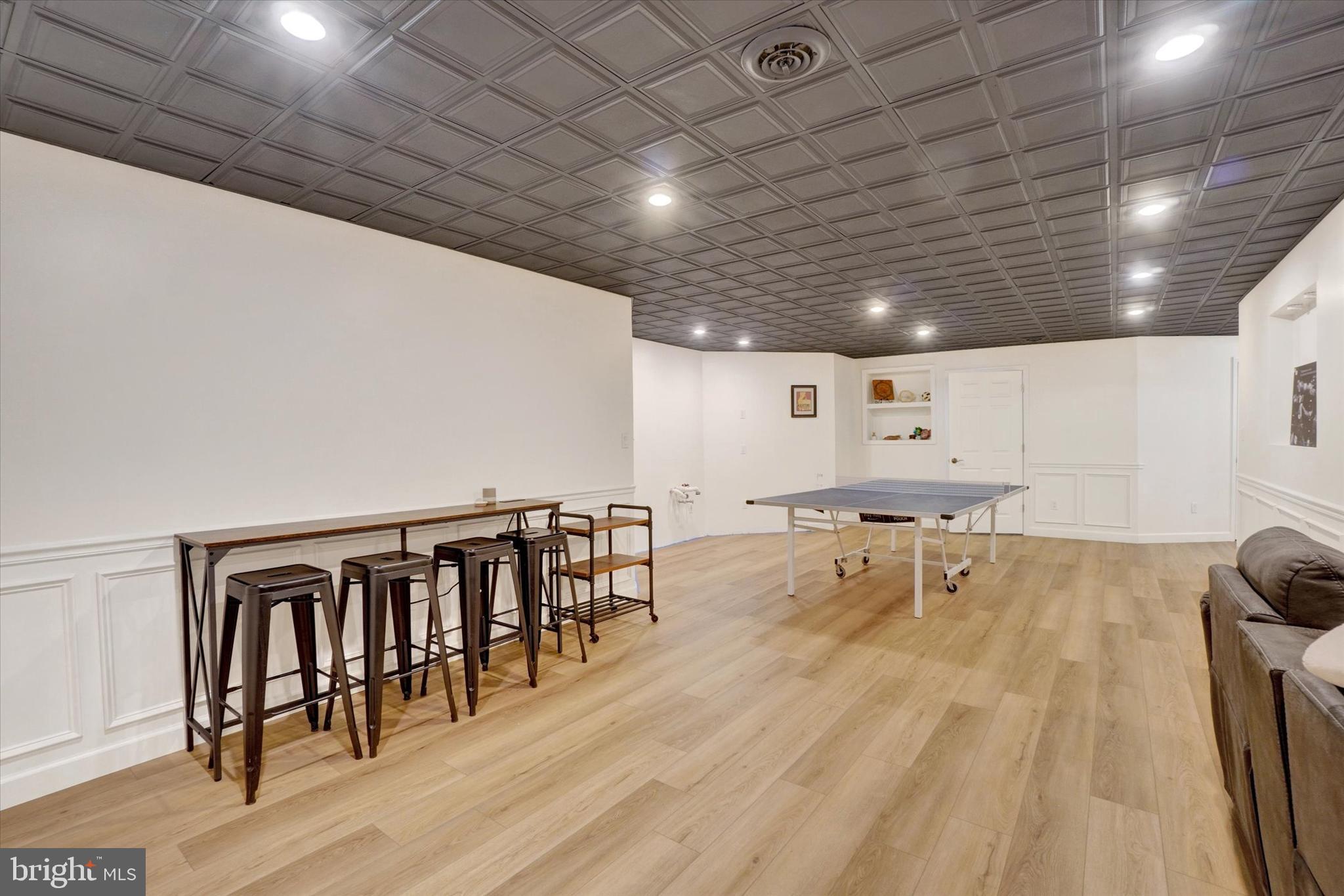 VICTORIAS POND - Residential