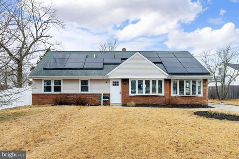 Photo of 446 Dickinson Road, WENONAH, NJ 08090 (MLS # NJGL2068084)