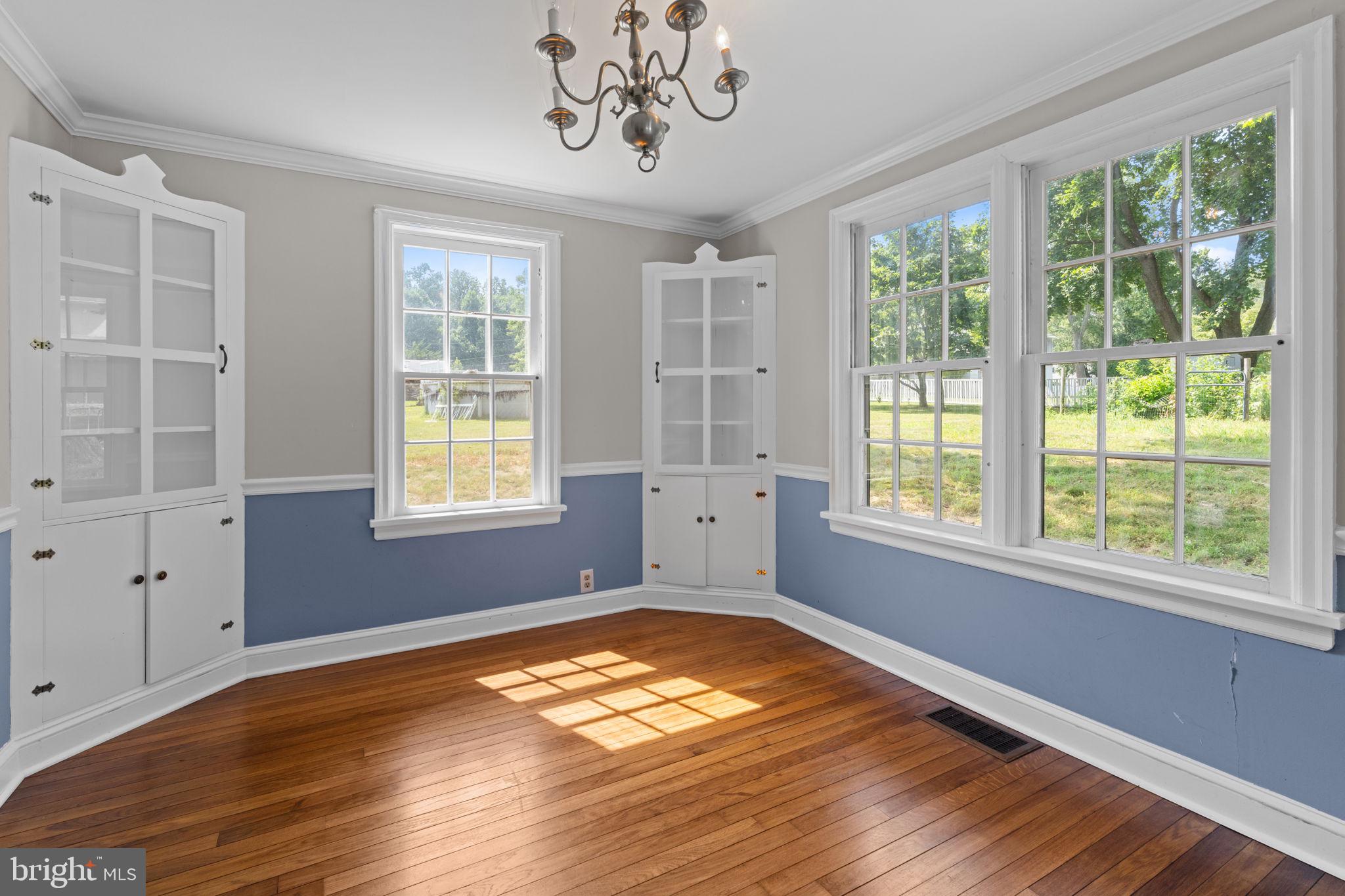 100 ACRE WOODS - Residential