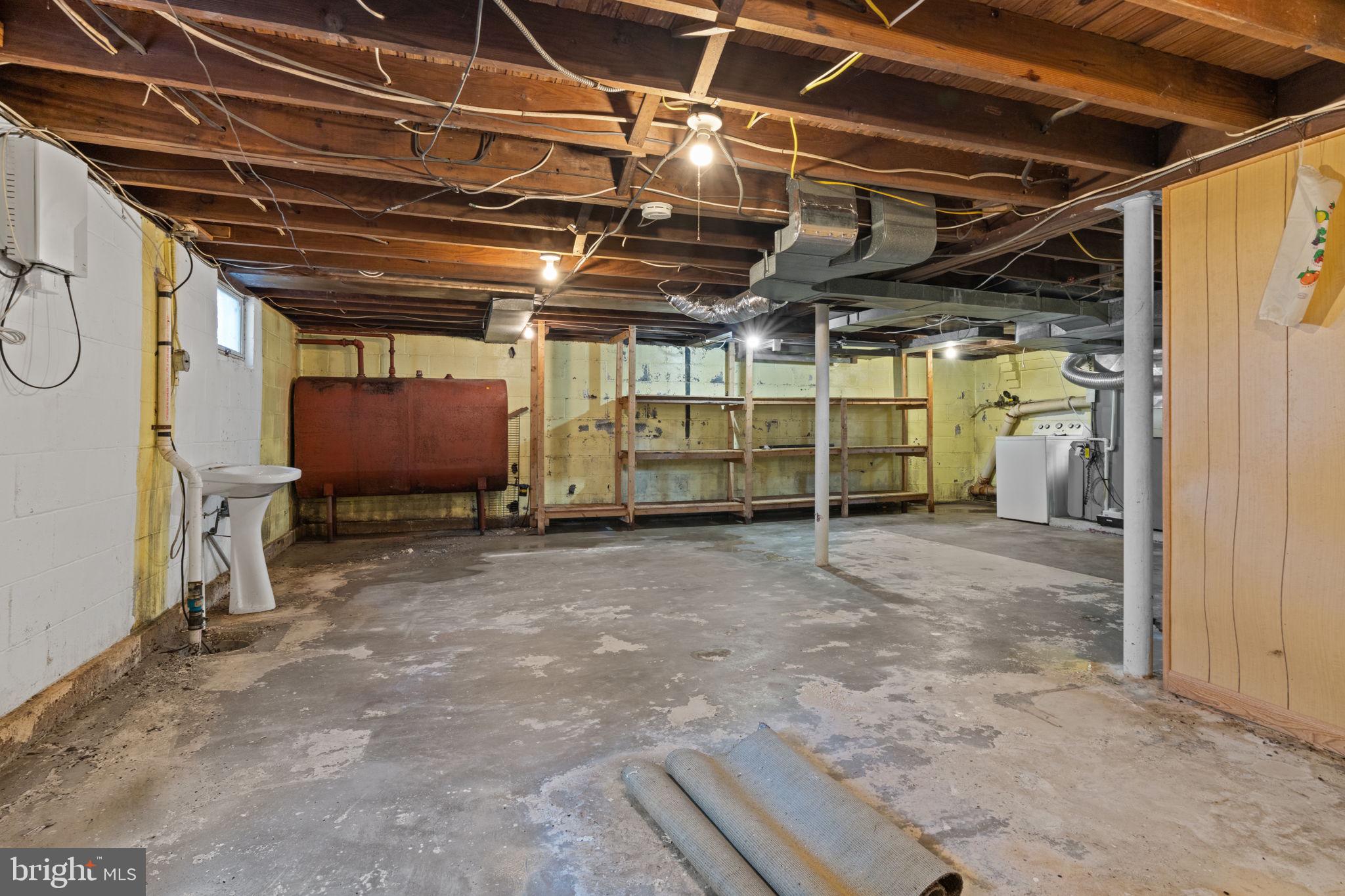 100 ACRE WOODS - Residential