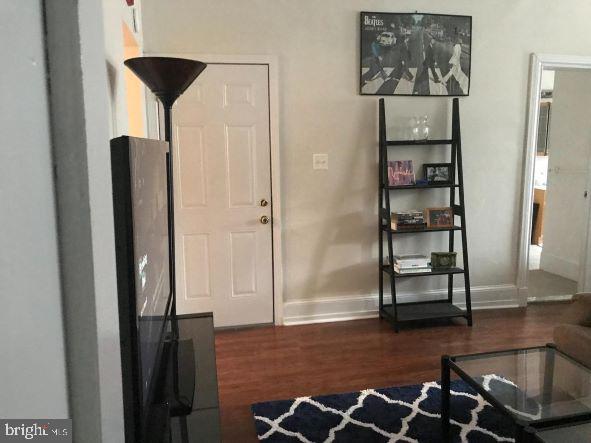 ART MUSEUM AREA - Residential Lease