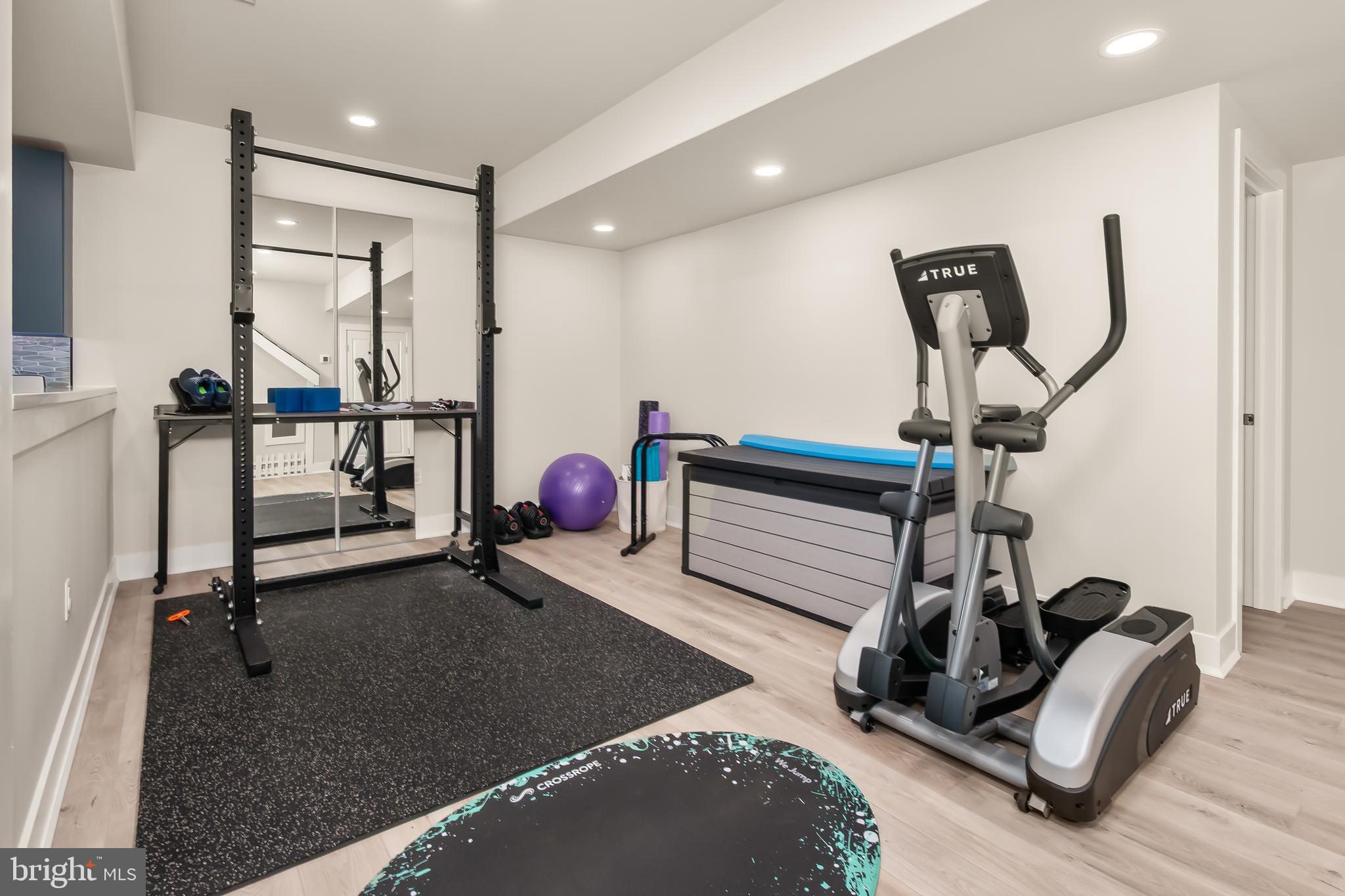 BLUE RIDGE ESTATES W - Residential