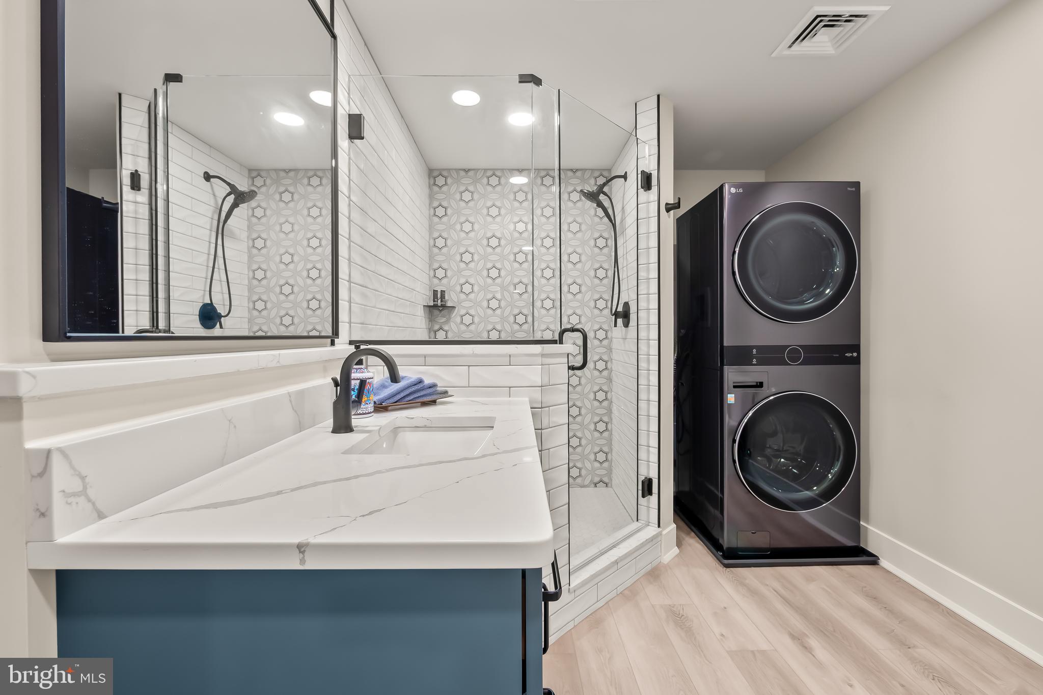 BLUE RIDGE ESTATES W - Residential