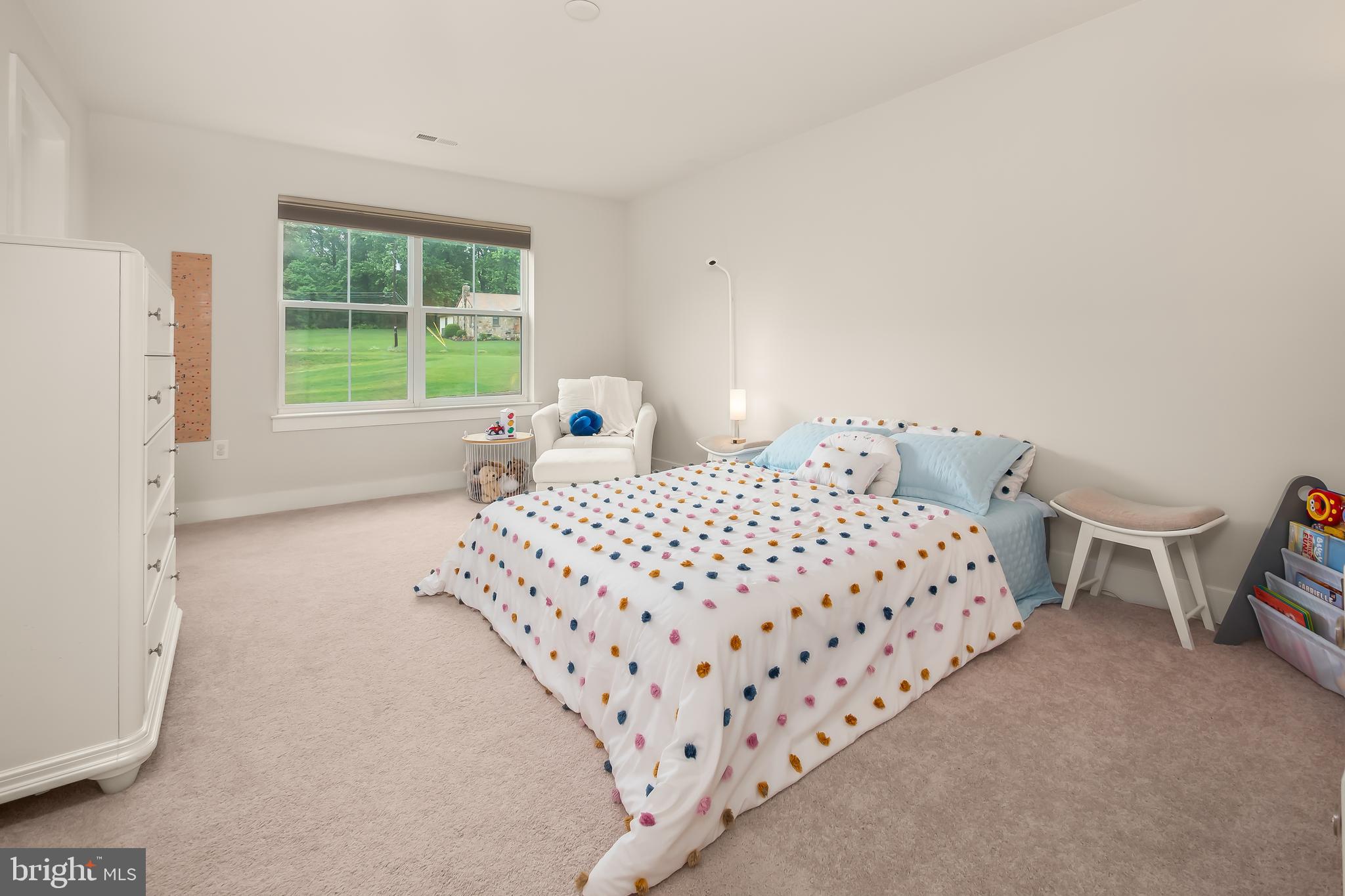 BLUE RIDGE ESTATES W - Residential