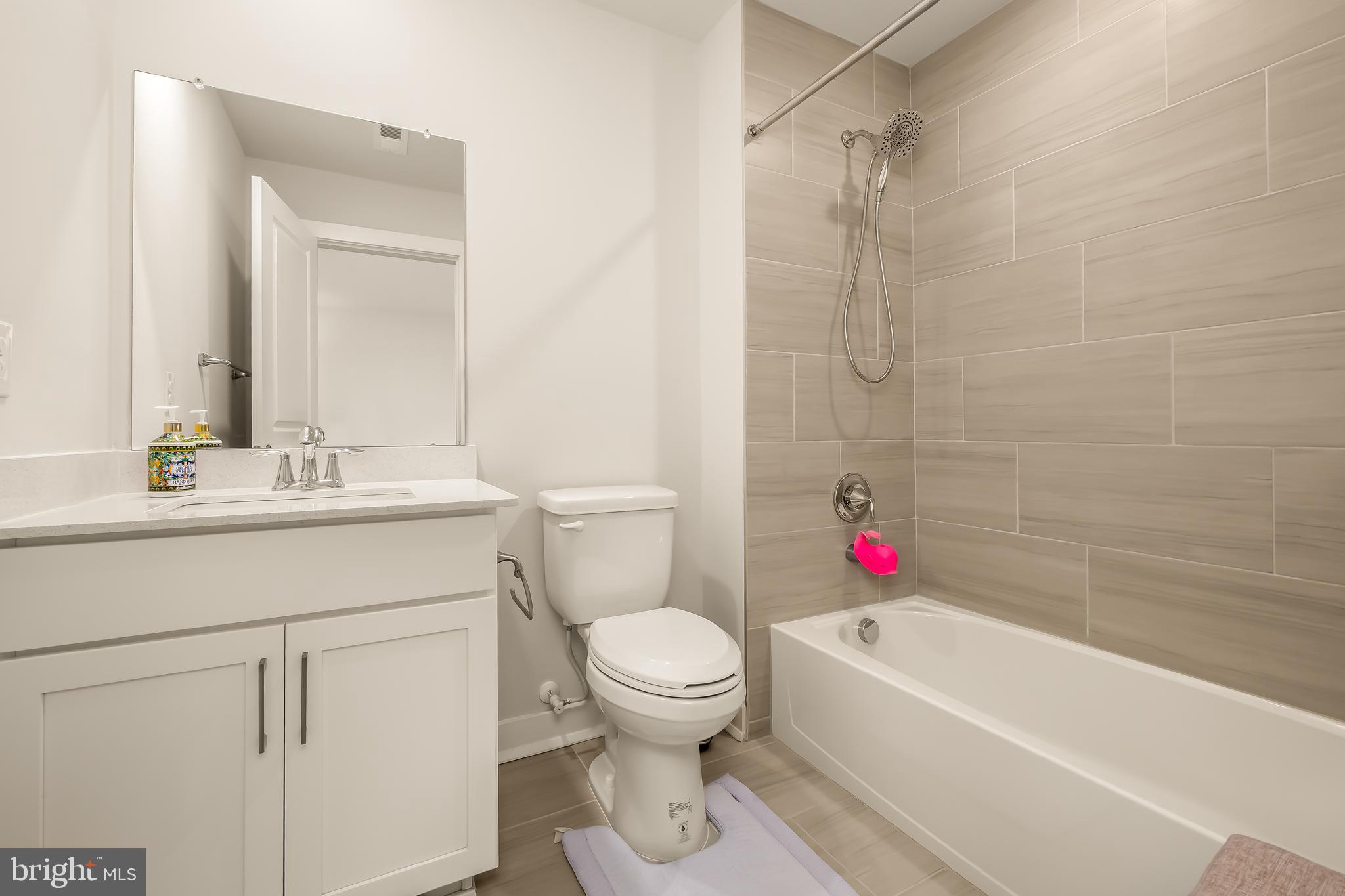 BLUE RIDGE ESTATES W - Residential