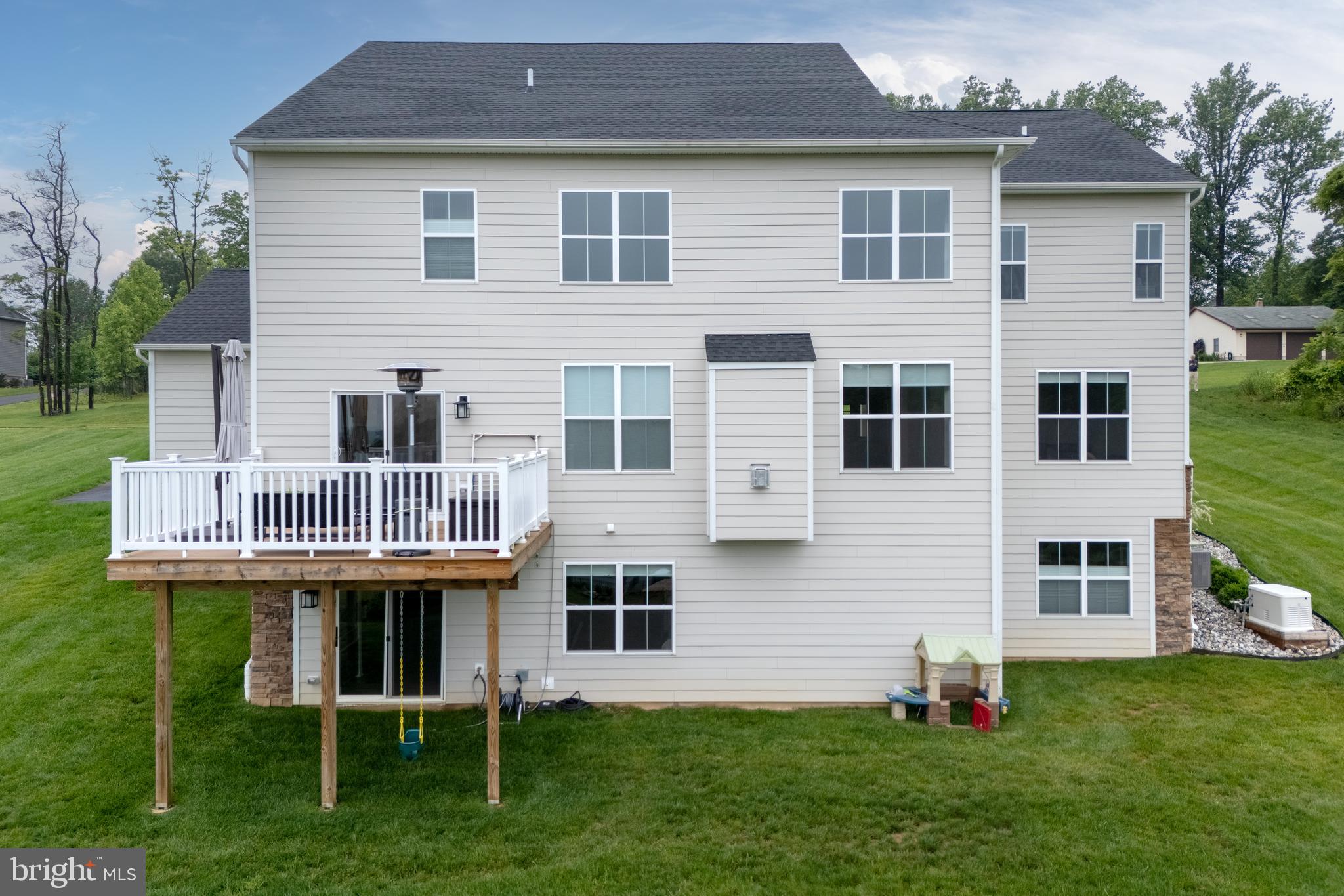 BLUE RIDGE ESTATES W - Residential