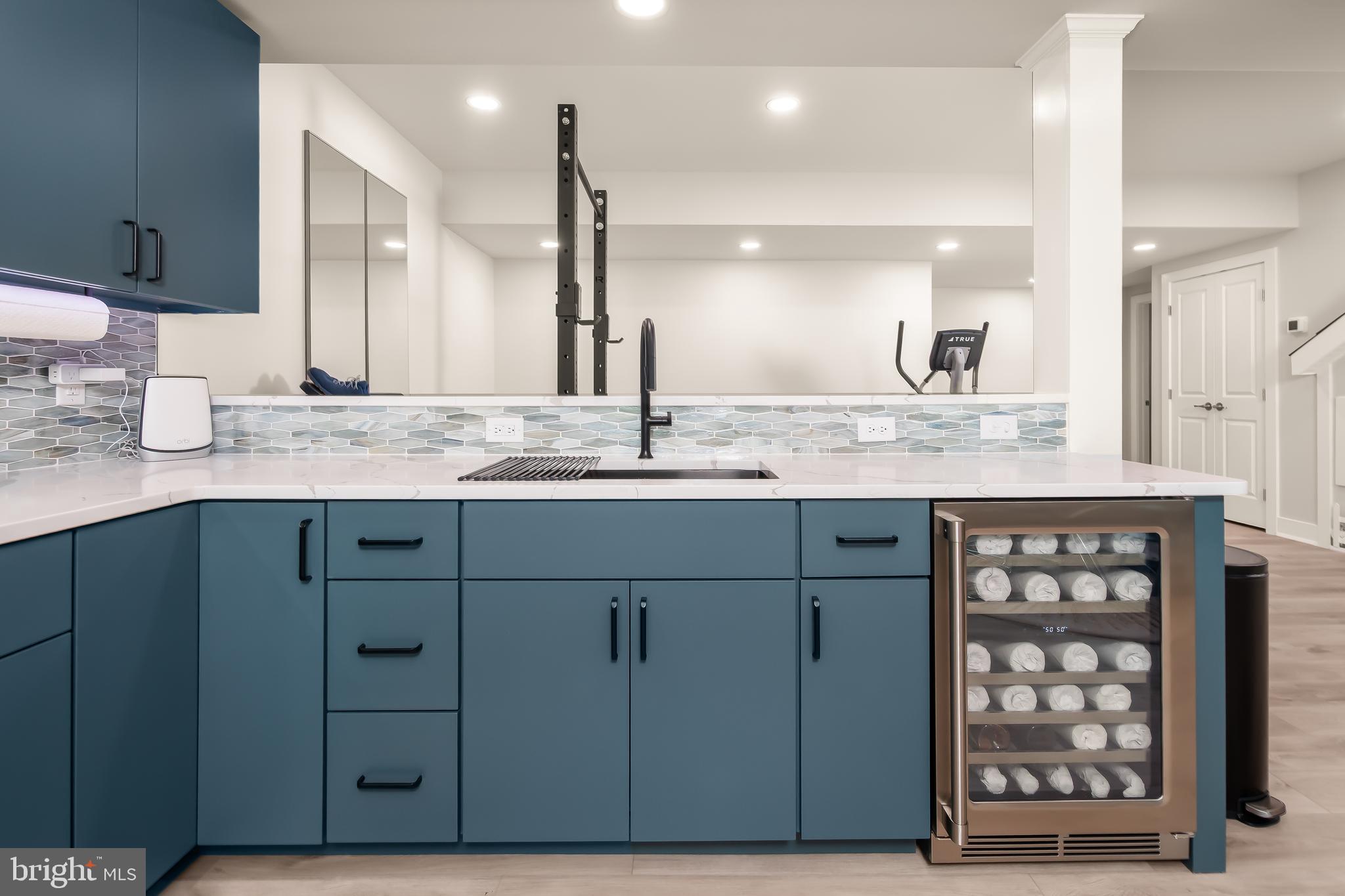 BLUE RIDGE ESTATES W - Residential