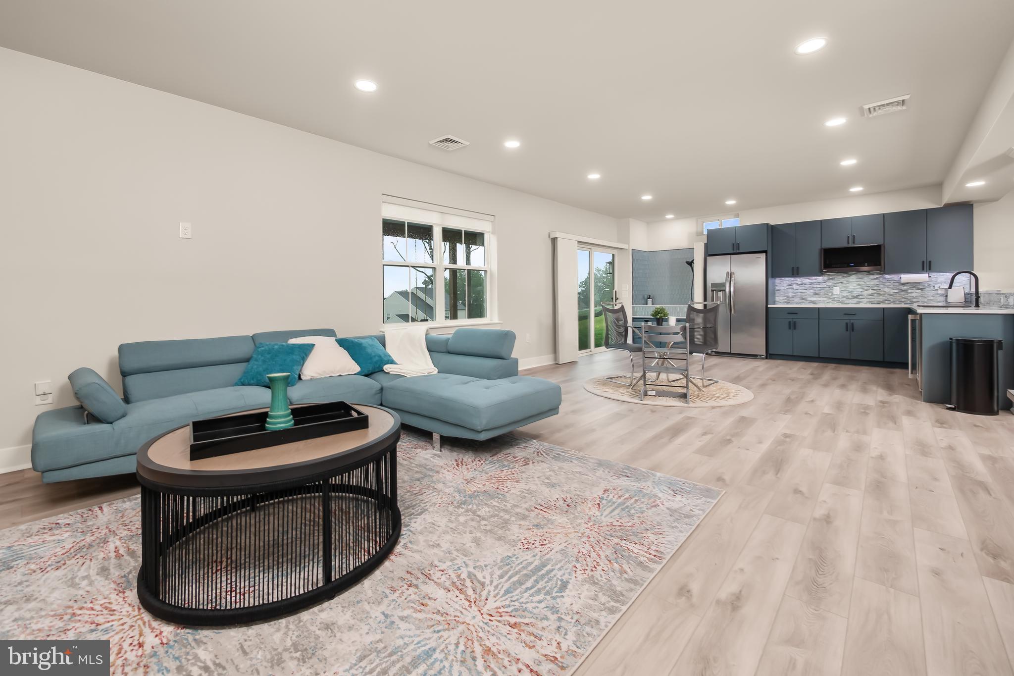 BLUE RIDGE ESTATES W - Residential