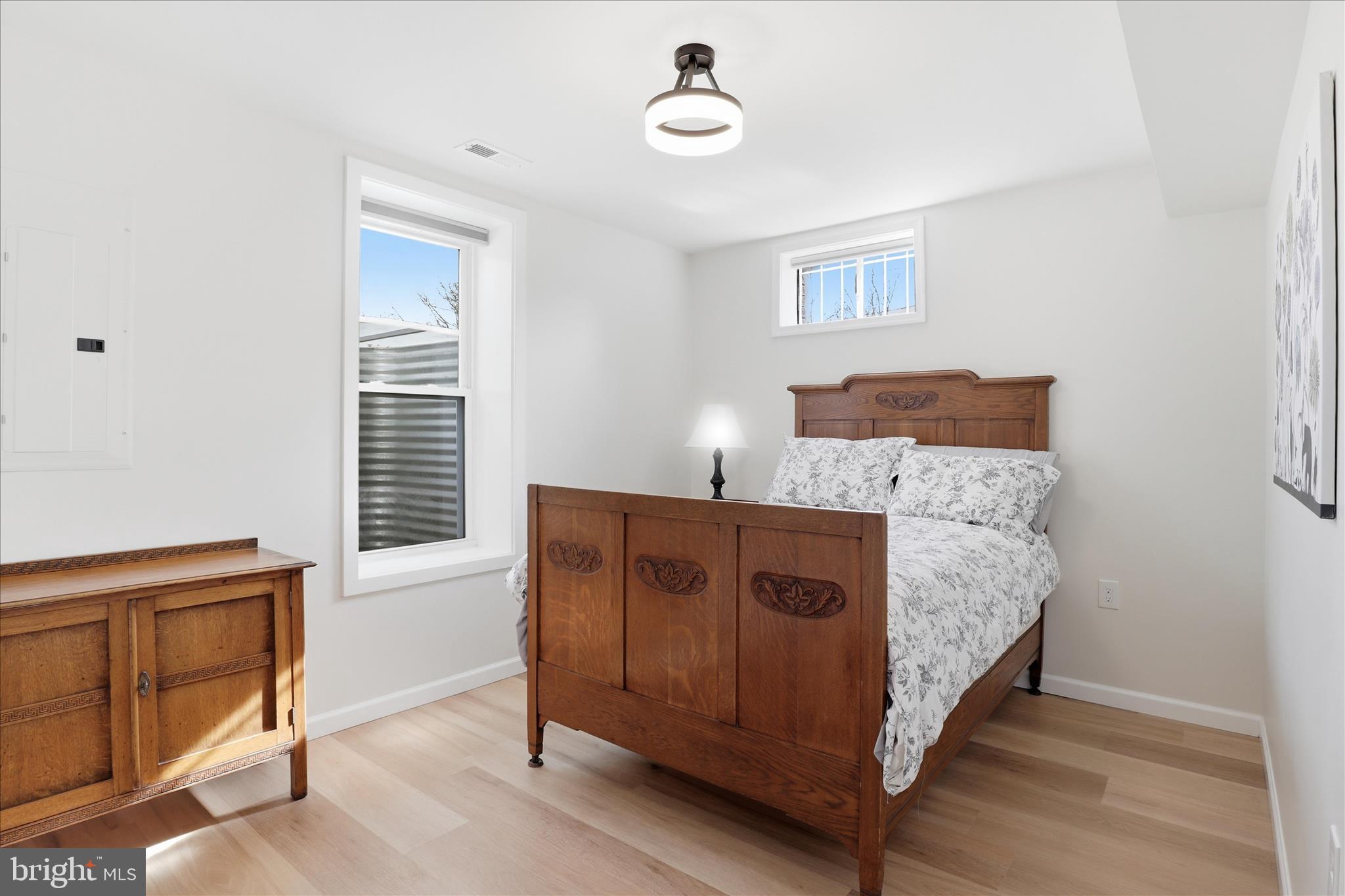 RANDALL - Residential