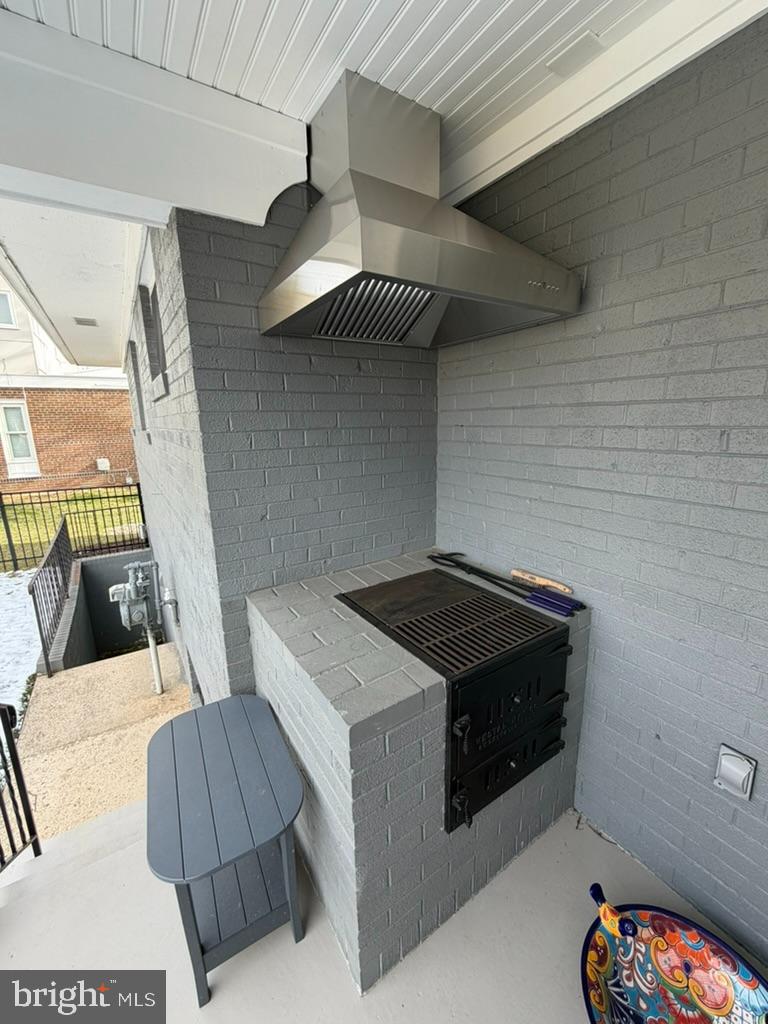 RANDALL - Residential