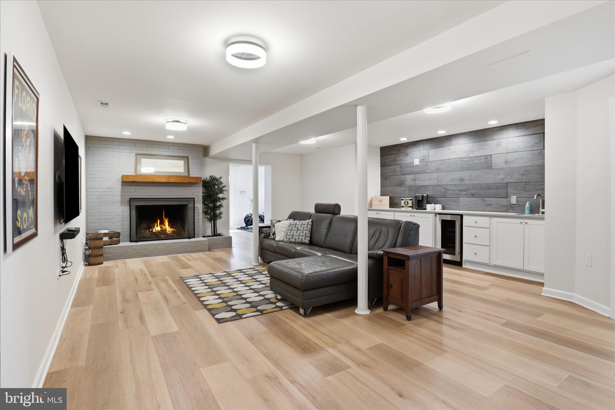 RANDALL - Residential