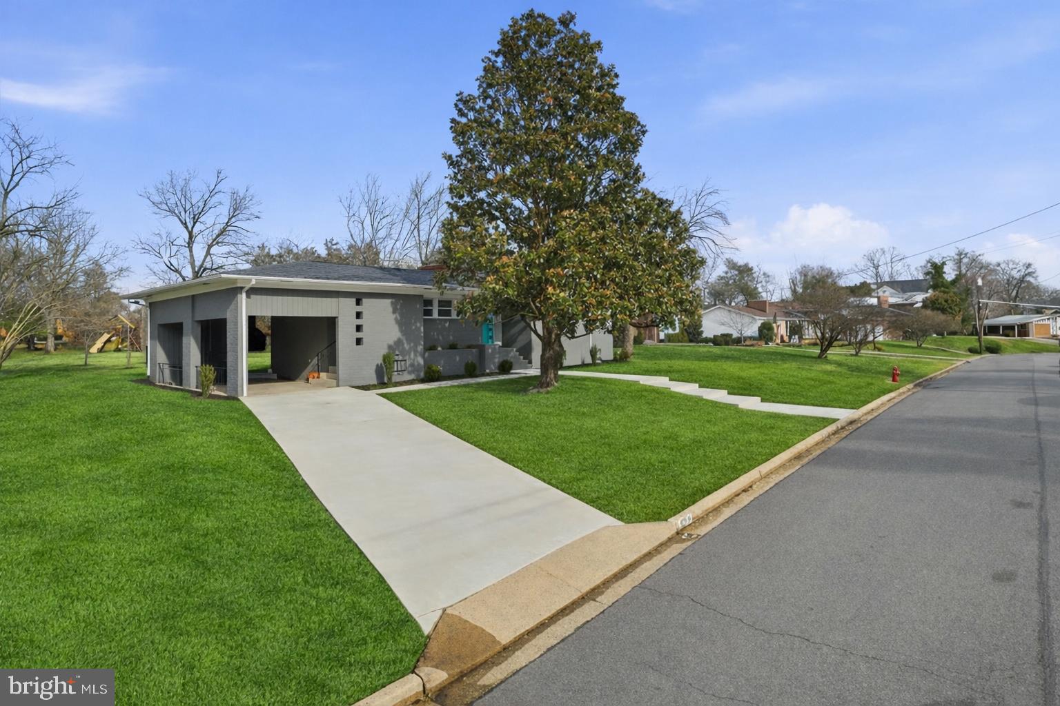 RANDALL - Residential