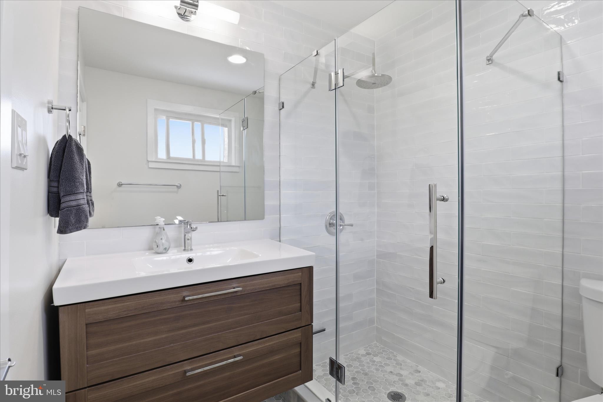 RANDALL - Residential