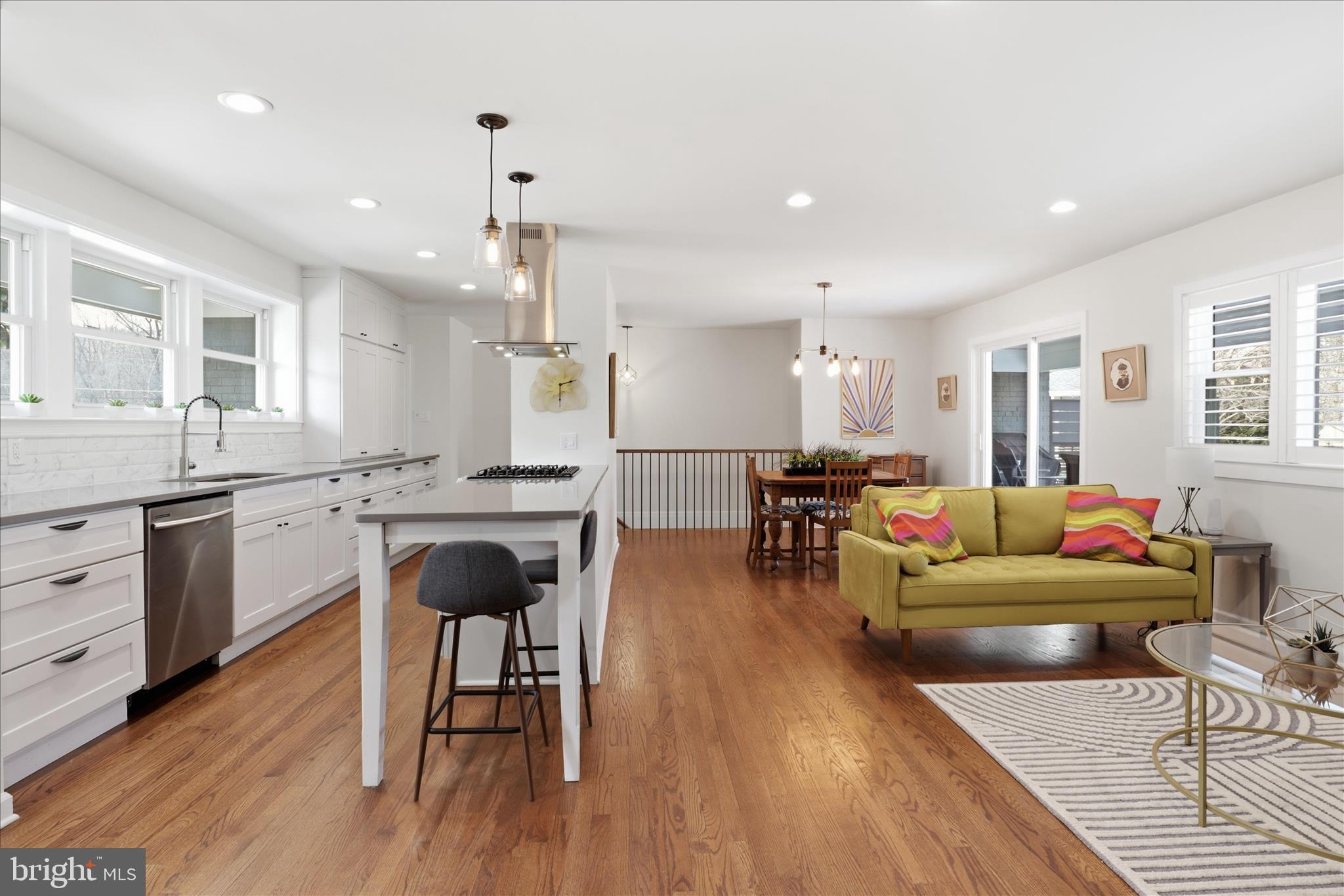 RANDALL - Residential