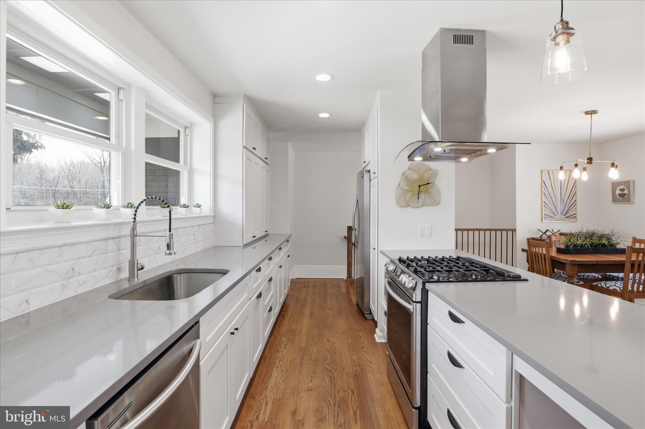 RANDALL - Residential