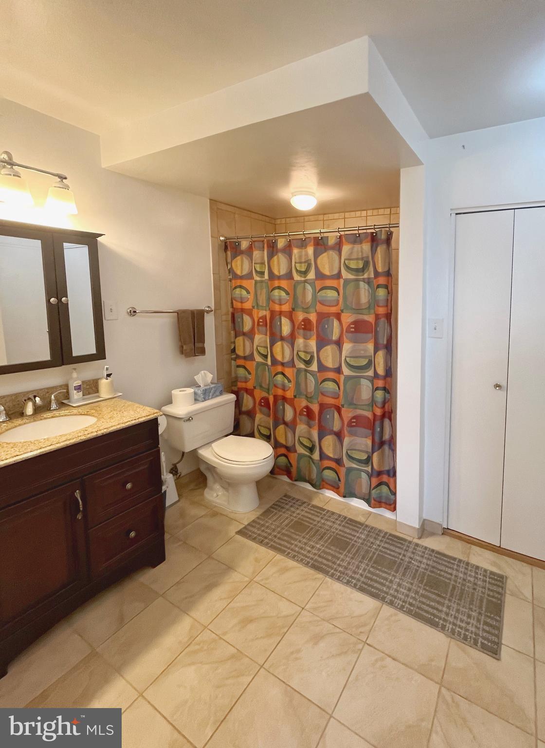 LANCASTER - Residential