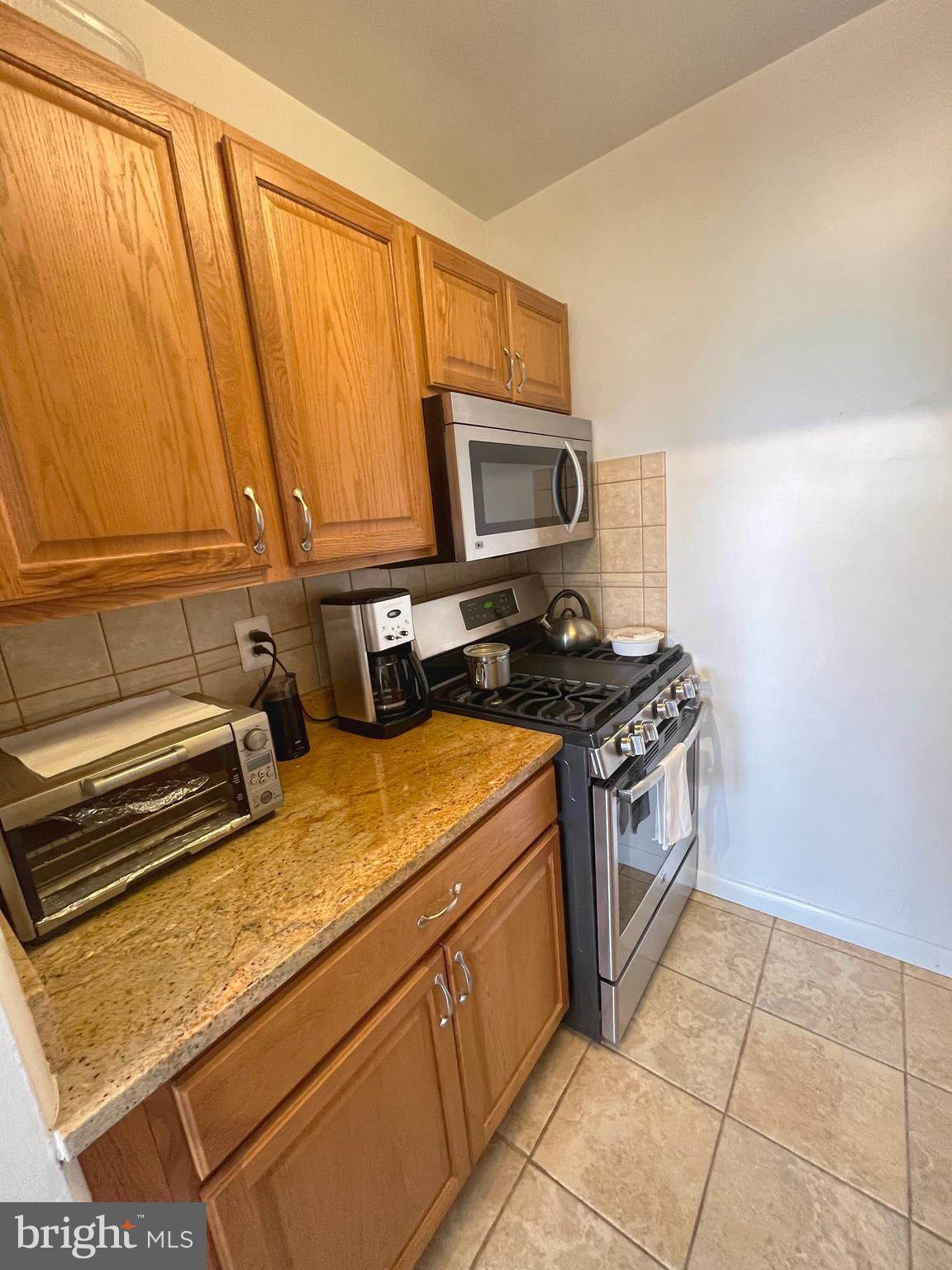 LANCASTER - Residential