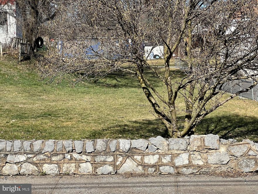 Buyer to do their own due diligence.   .17 acre city lot with public utilities available.   Could be combined with house next door 155 E. Moler Ave and purchased as a bundle for $140,000.00.