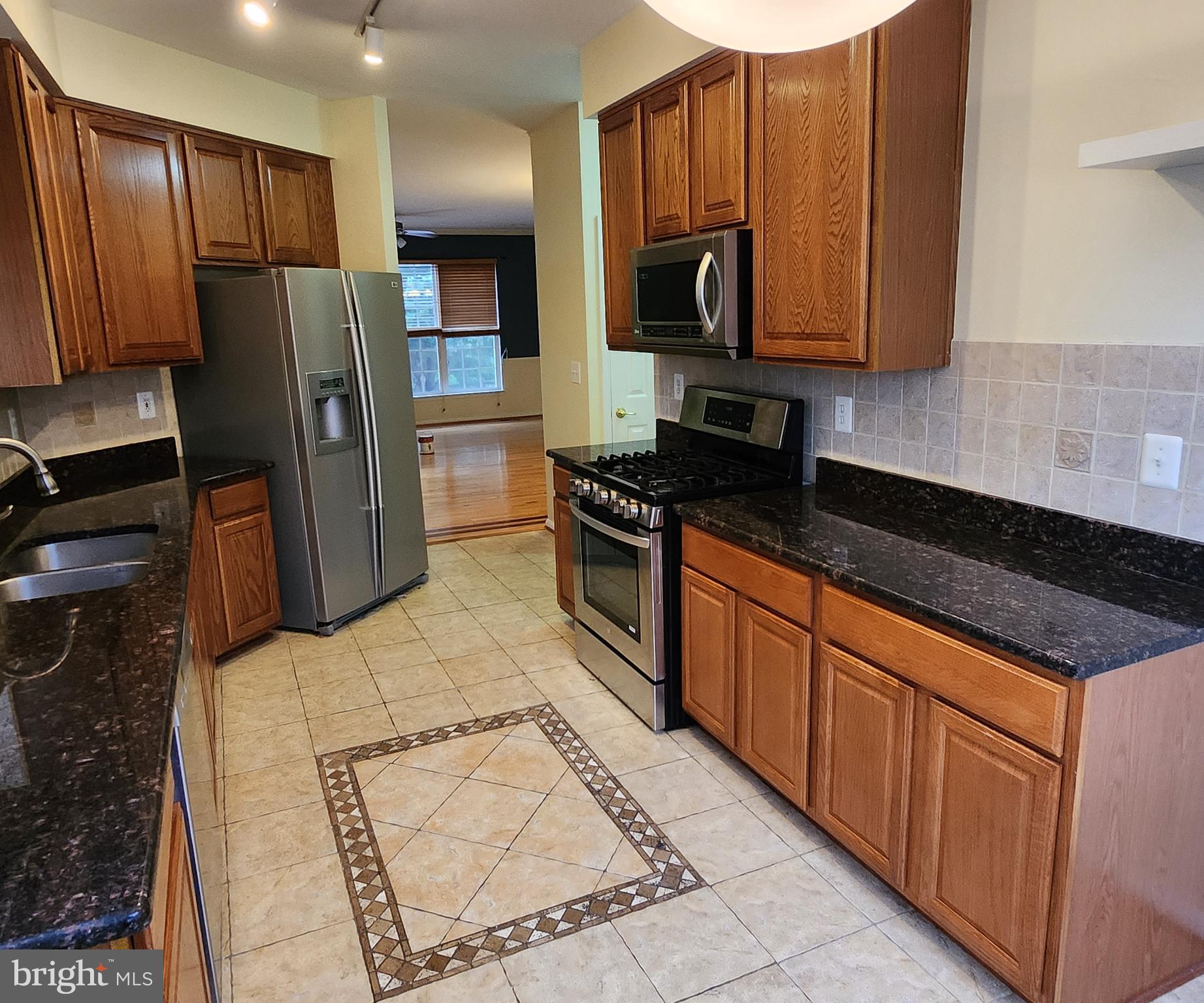 TRENTDALE VILLAGE - Residential Lease