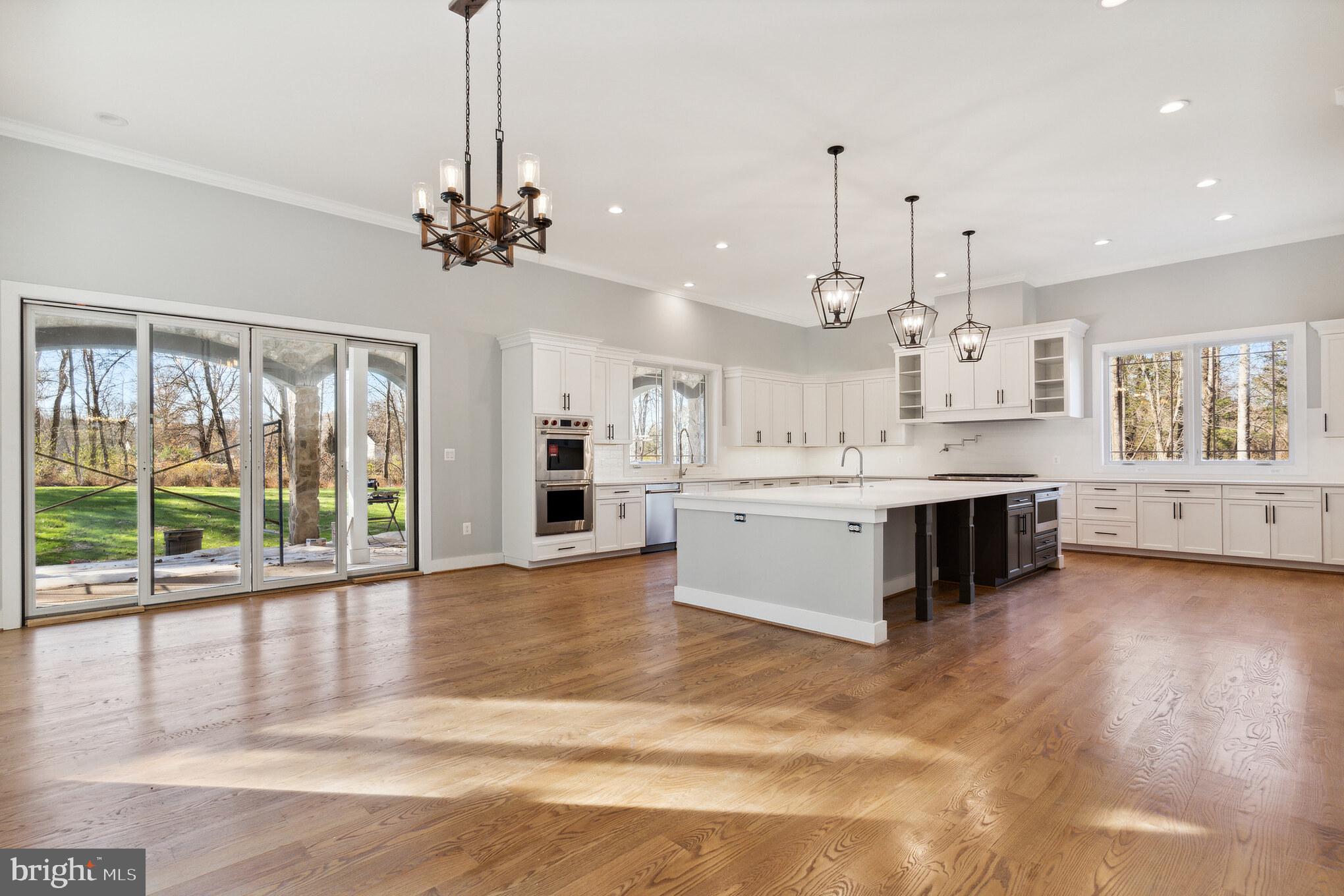 BEACON HILL - Residential