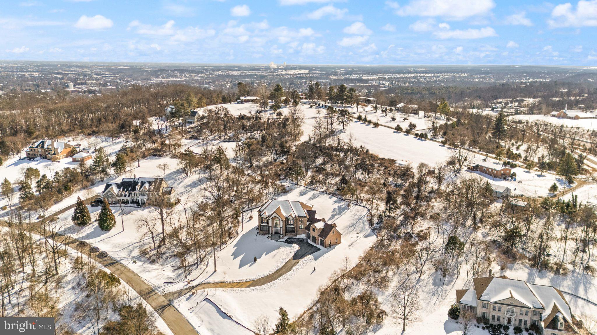 BEACON HILL - Residential