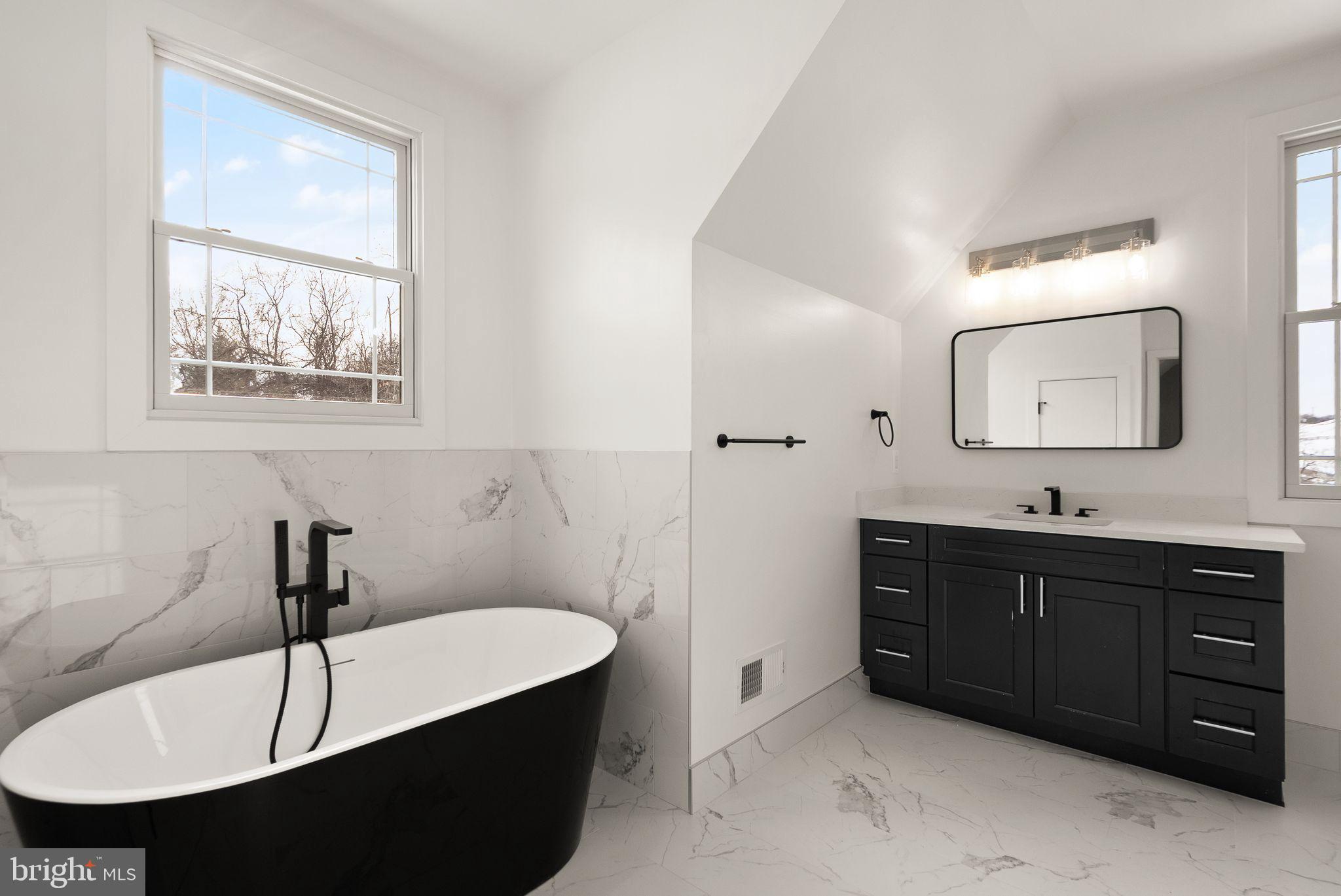 BEACON HILL - Residential