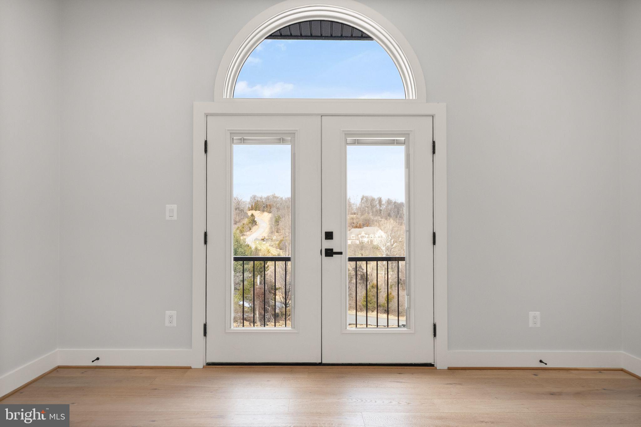 BEACON HILL - Residential