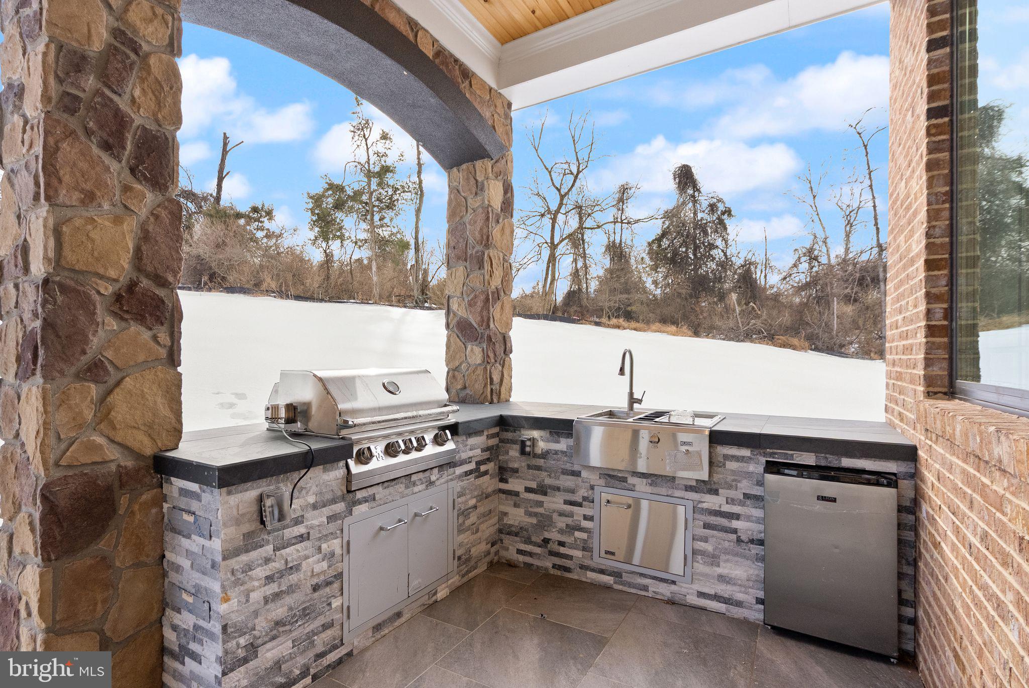 BEACON HILL - Residential