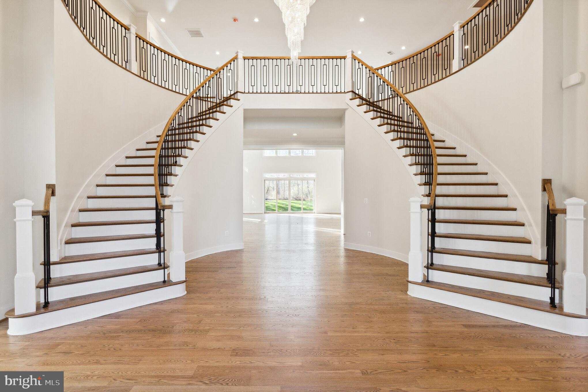 BEACON HILL - Residential