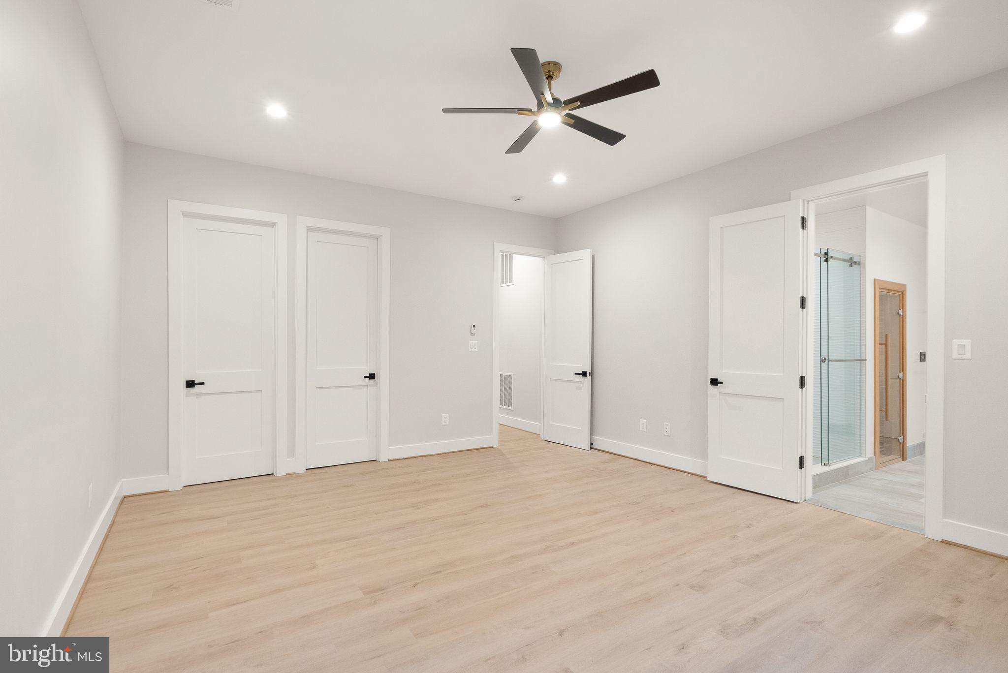 BEACON HILL - Residential