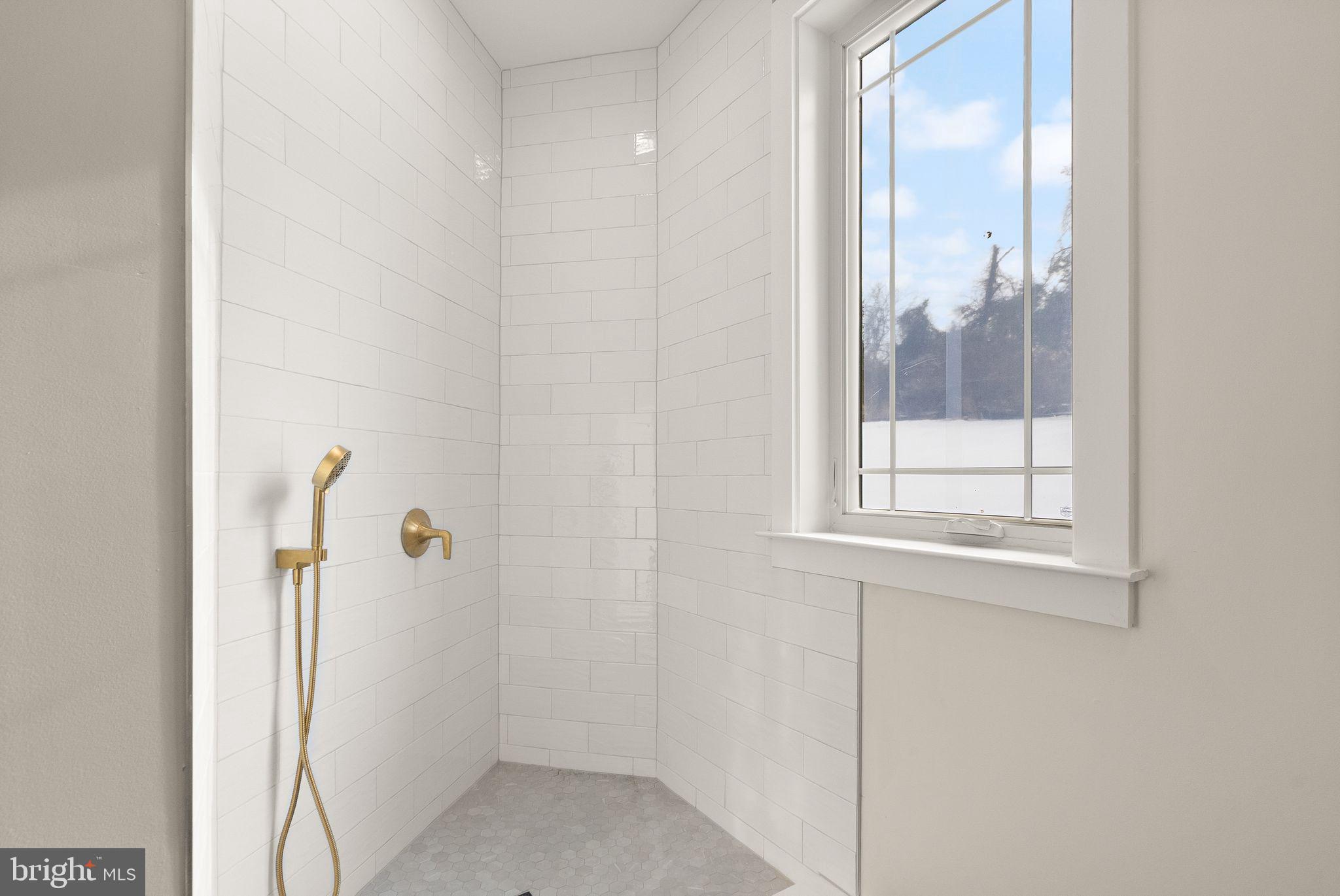 BEACON HILL - Residential