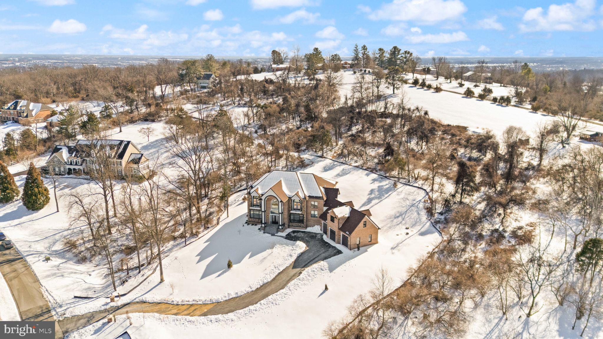 BEACON HILL - Residential