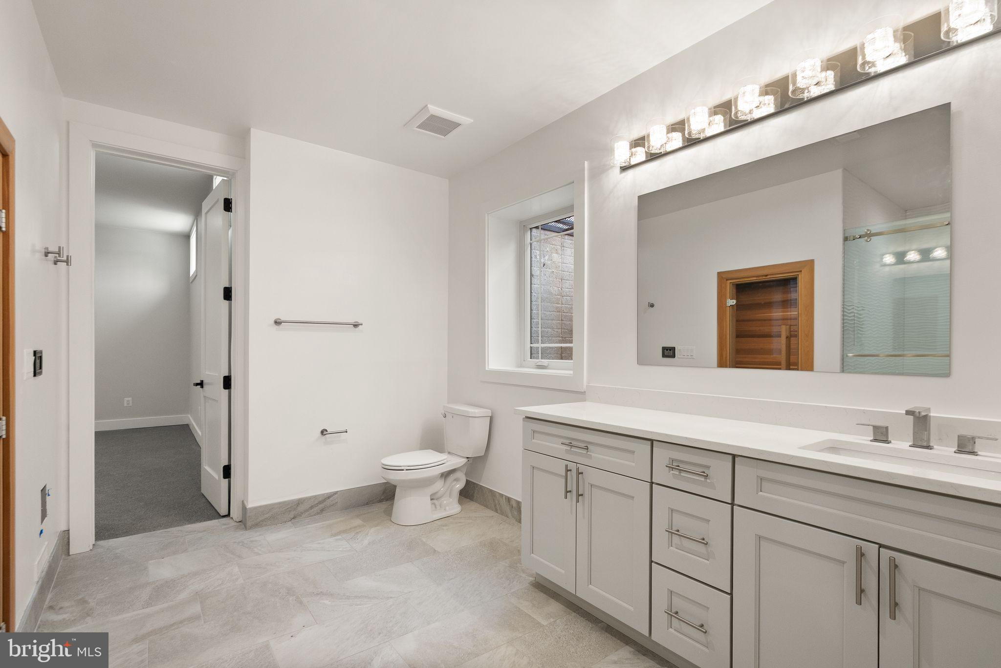 BEACON HILL - Residential