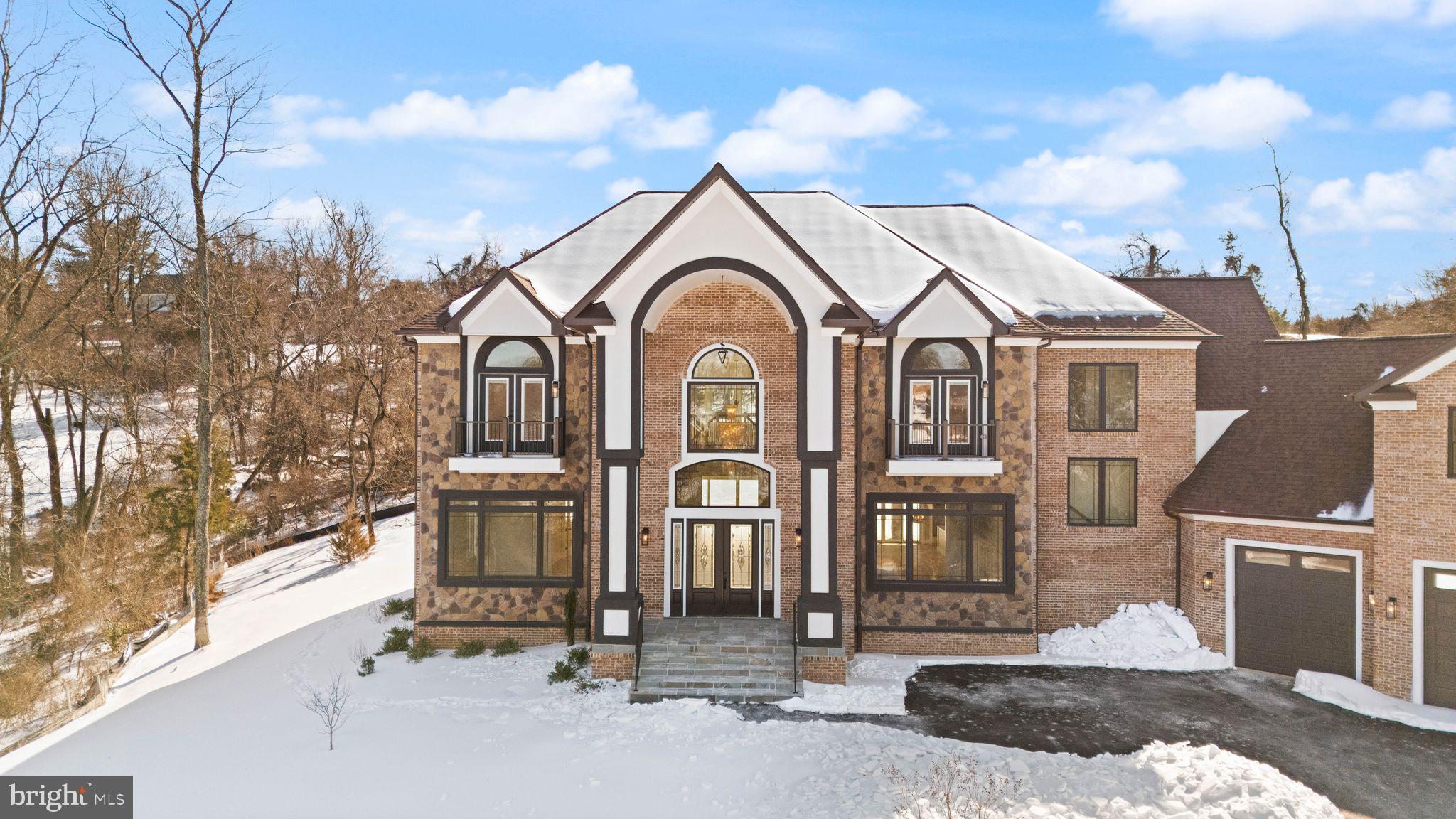 BEACON HILL - Residential