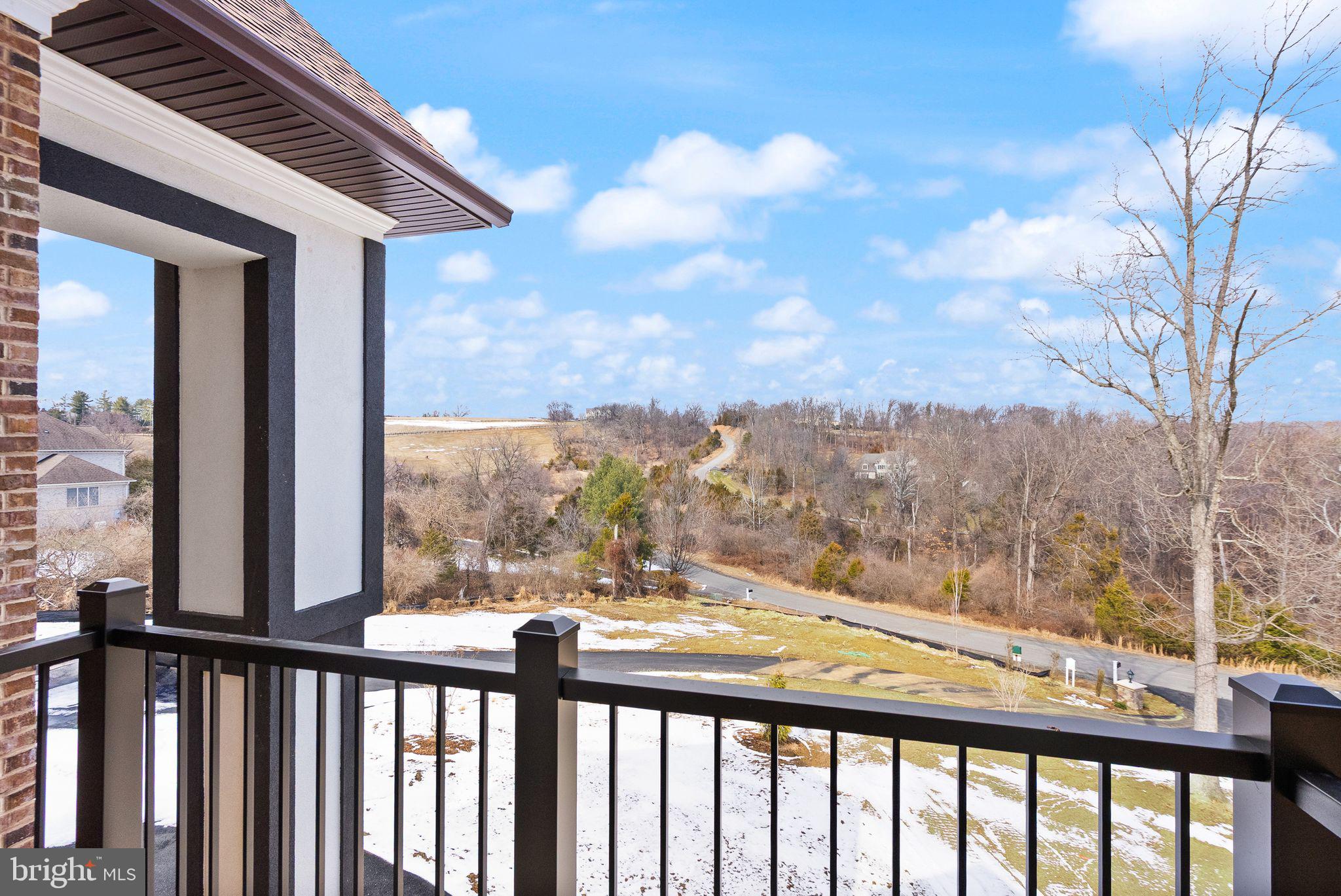 BEACON HILL - Residential