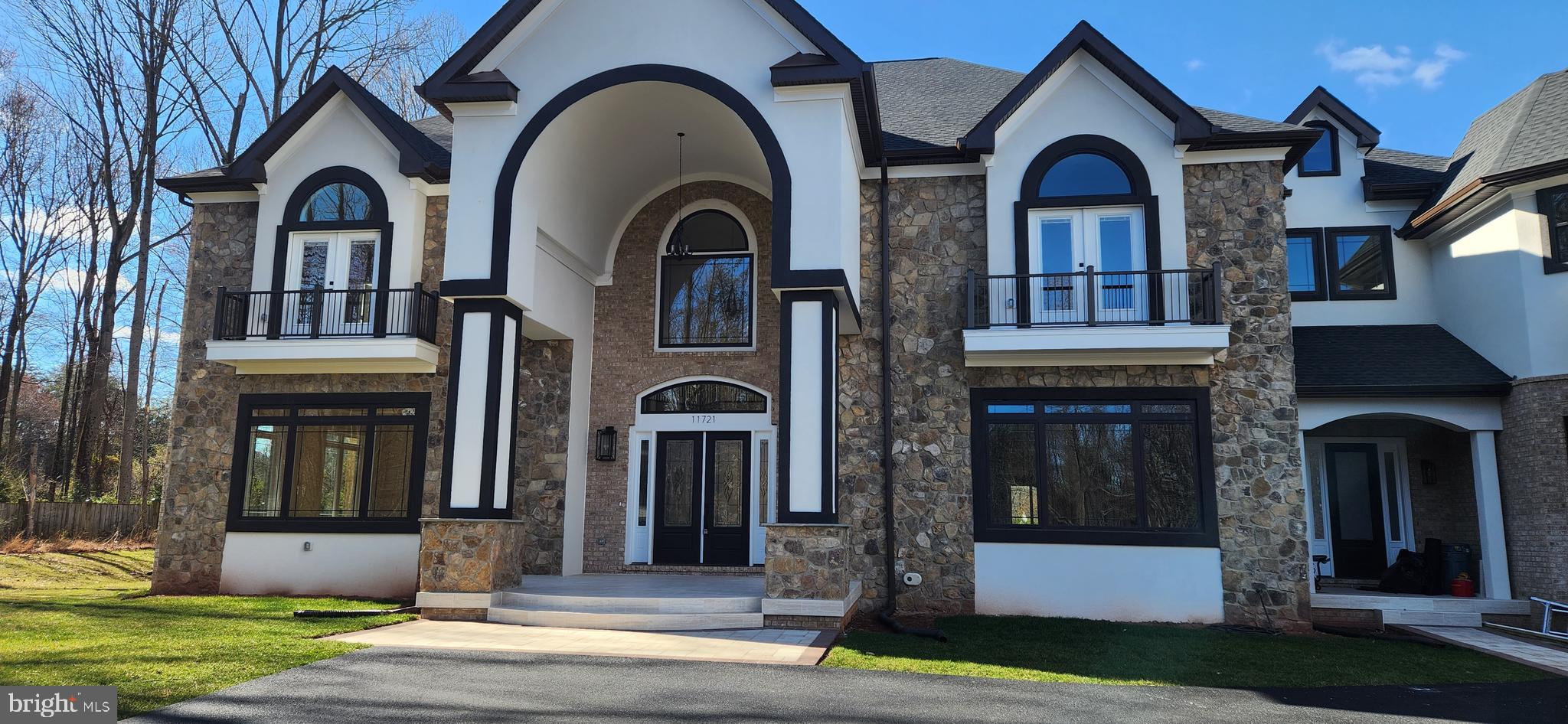 BEACON HILL - Residential