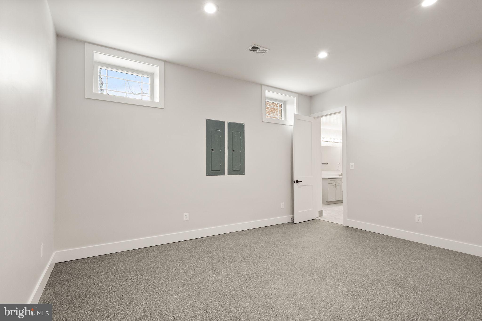 BEACON HILL - Residential