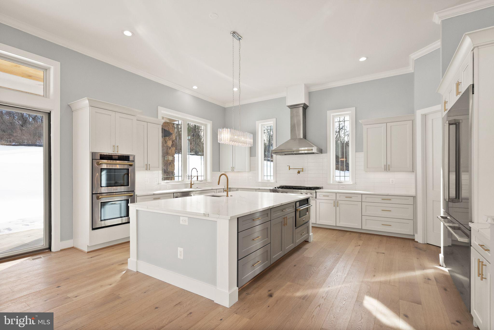 BEACON HILL - Residential