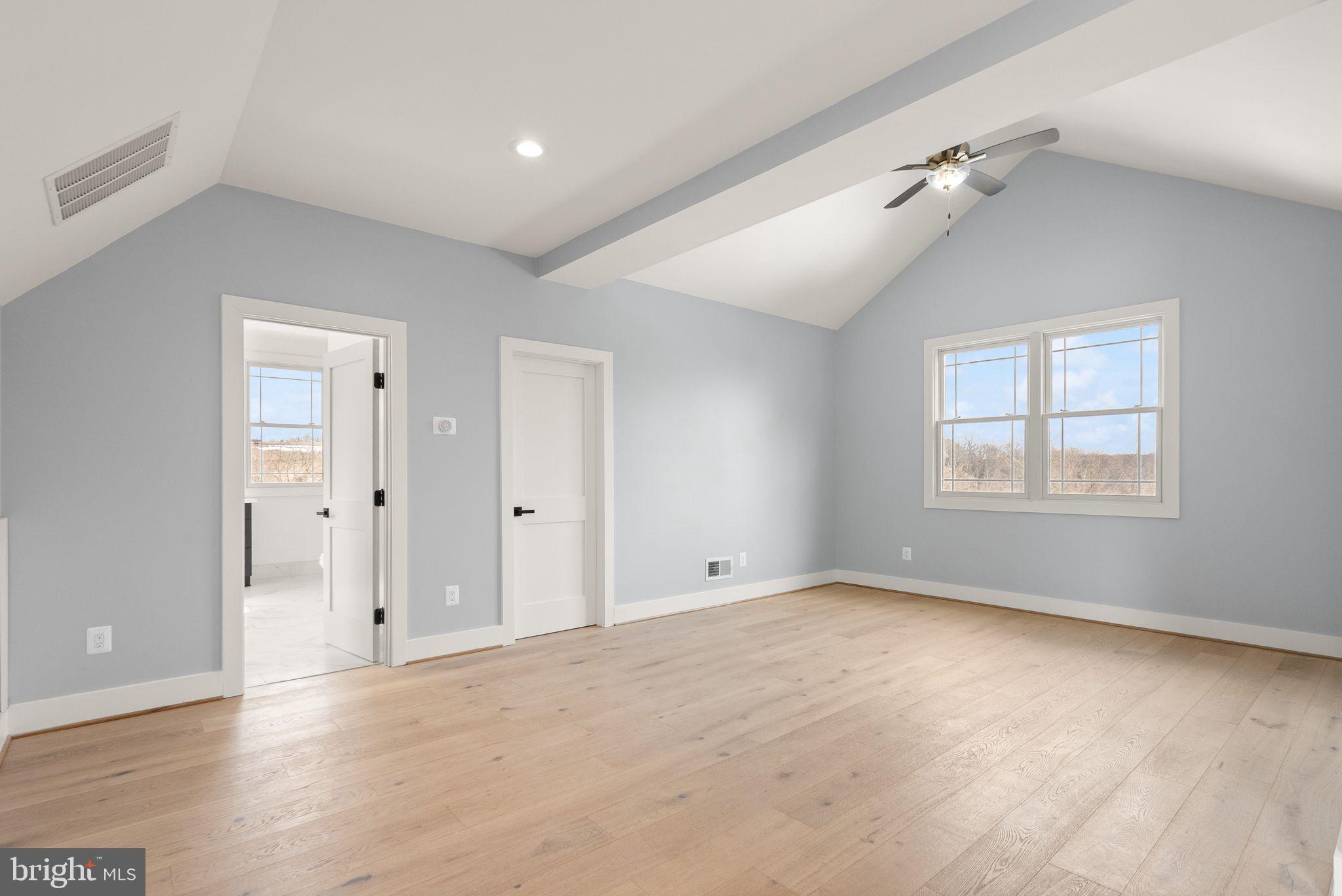 BEACON HILL - Residential