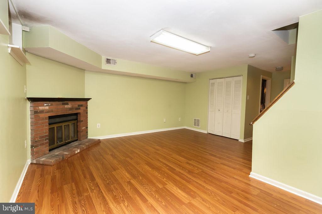 CHURCHILL TOWN SECTOR - Residential