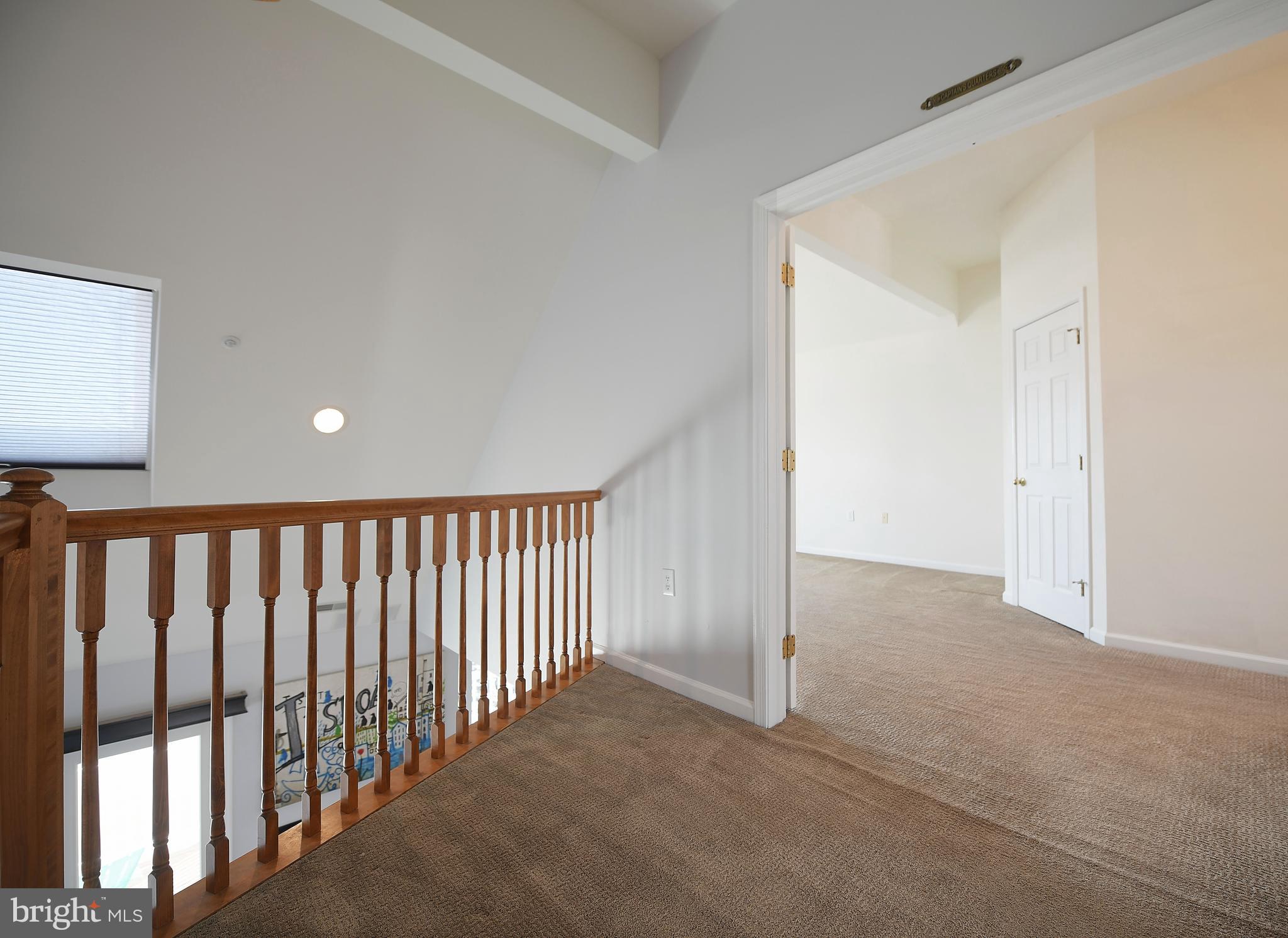 SENECA POINTE - Residential