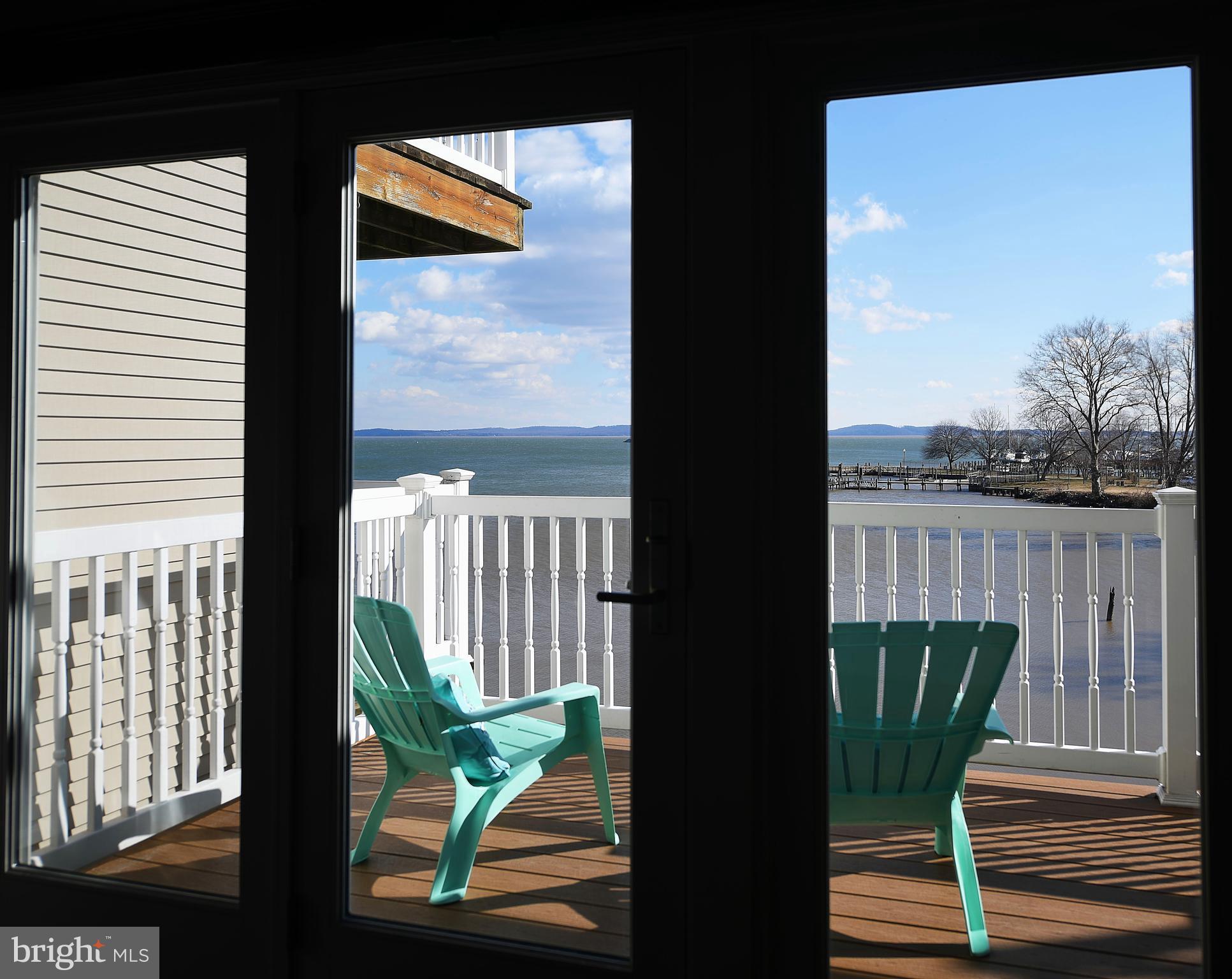 SENECA POINTE - Residential