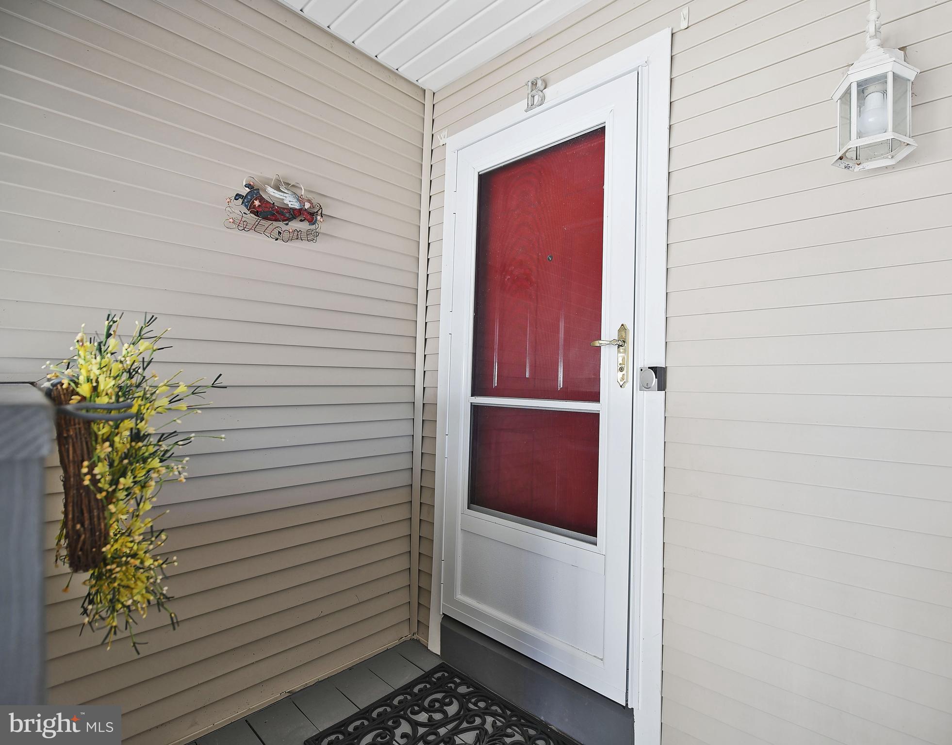 SENECA POINTE - Residential