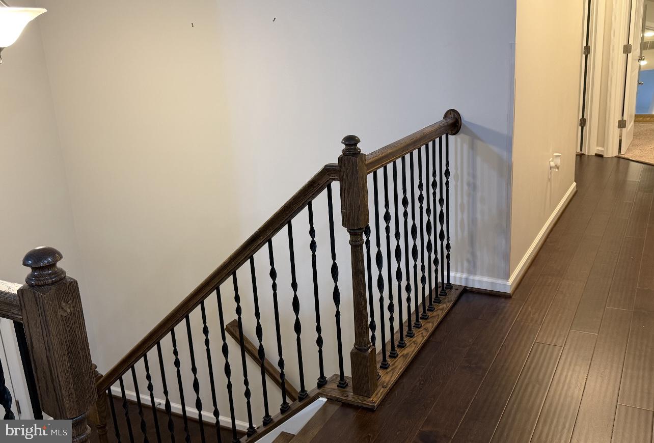 8 HOWARD CIRCLE