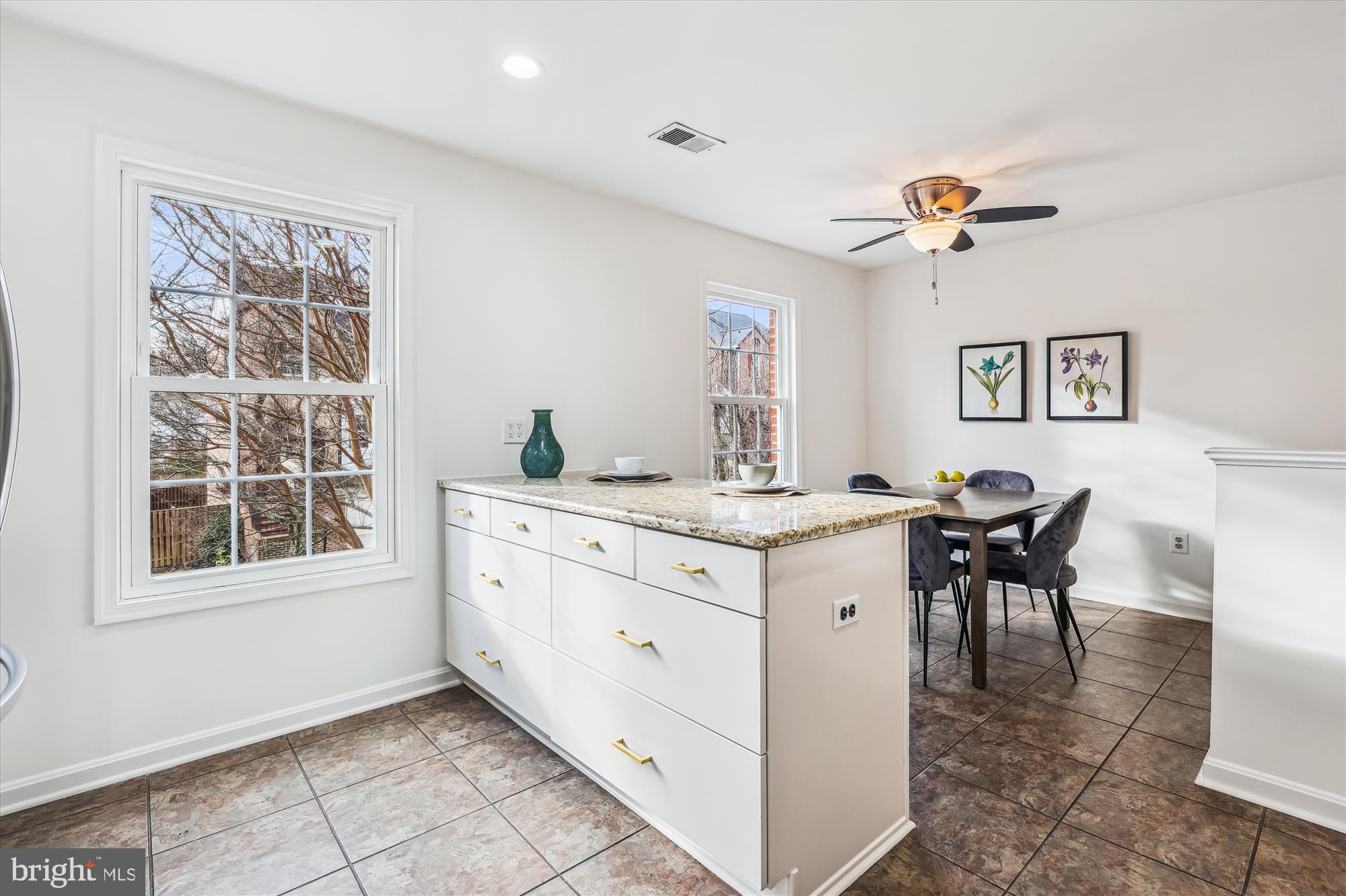 RUNNYMEADE - Residential