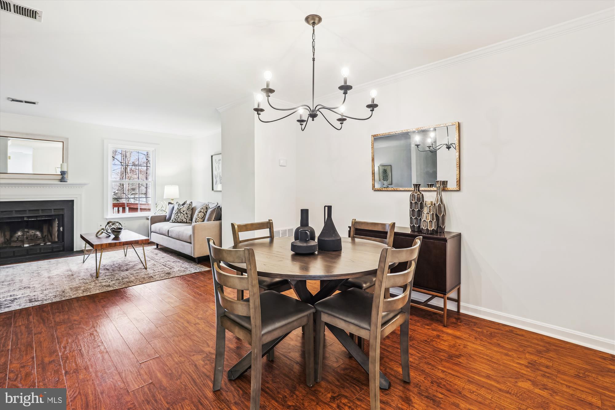 RUNNYMEADE - Residential