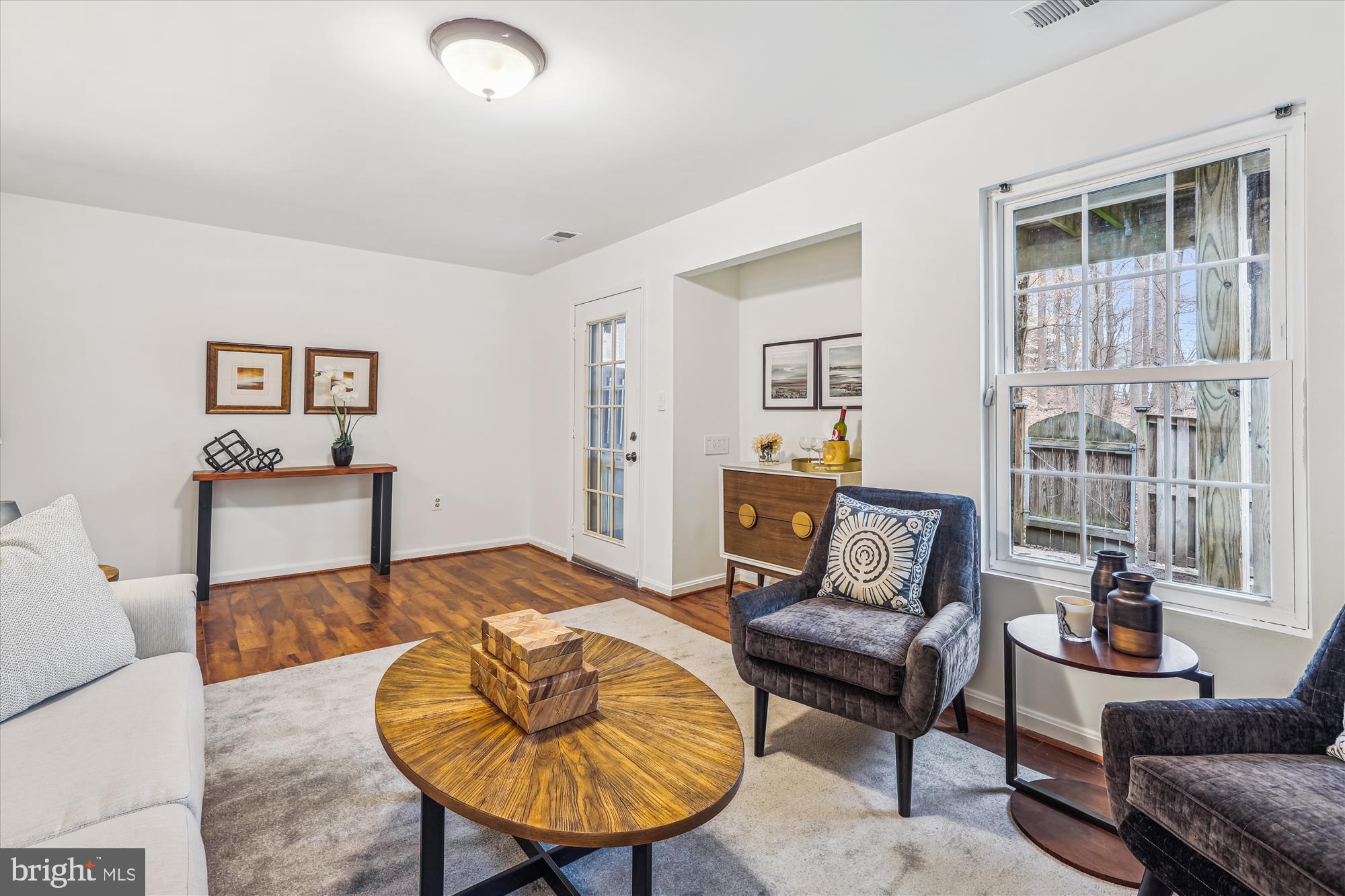 RUNNYMEADE - Residential