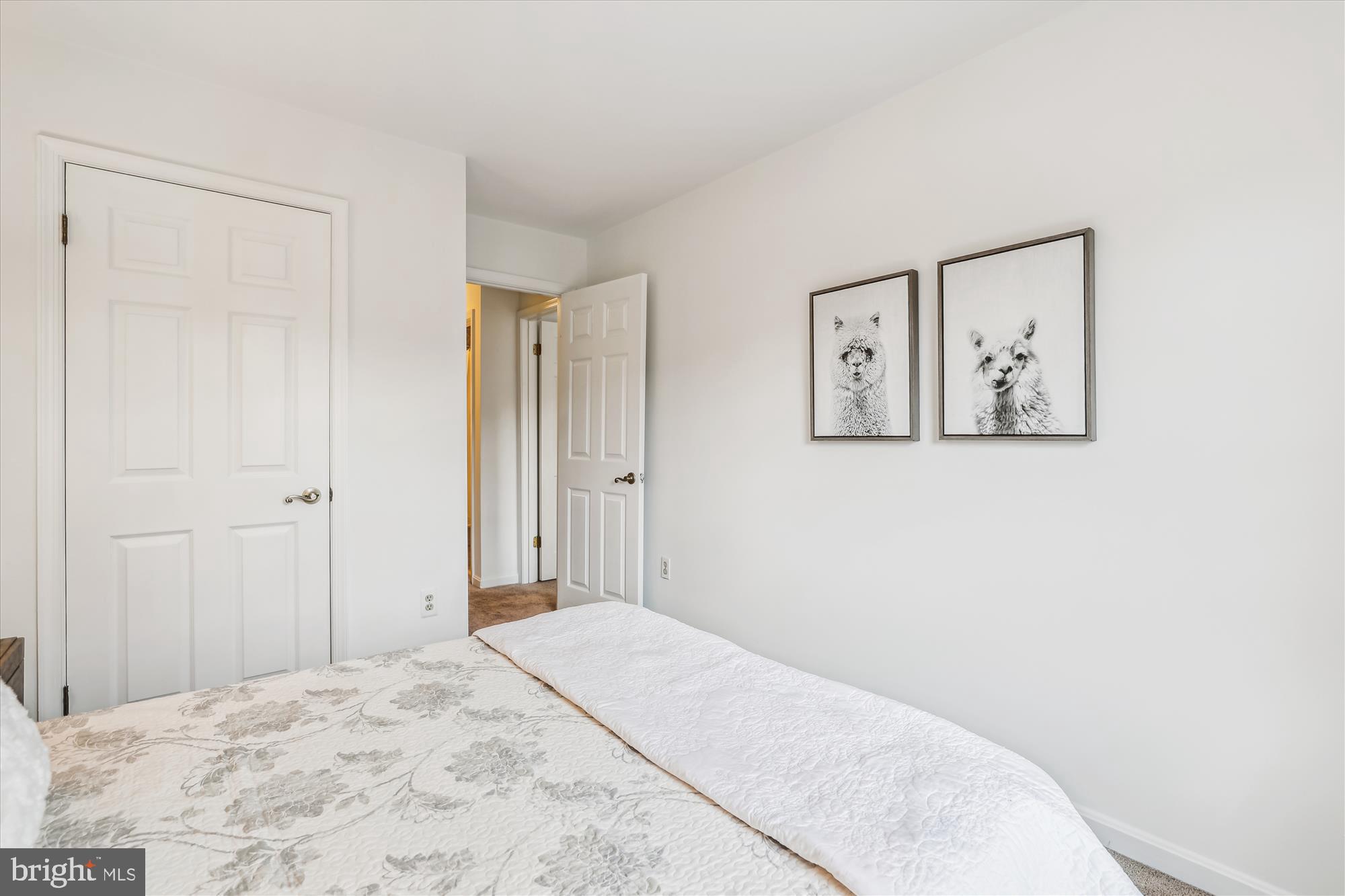 RUNNYMEADE - Residential