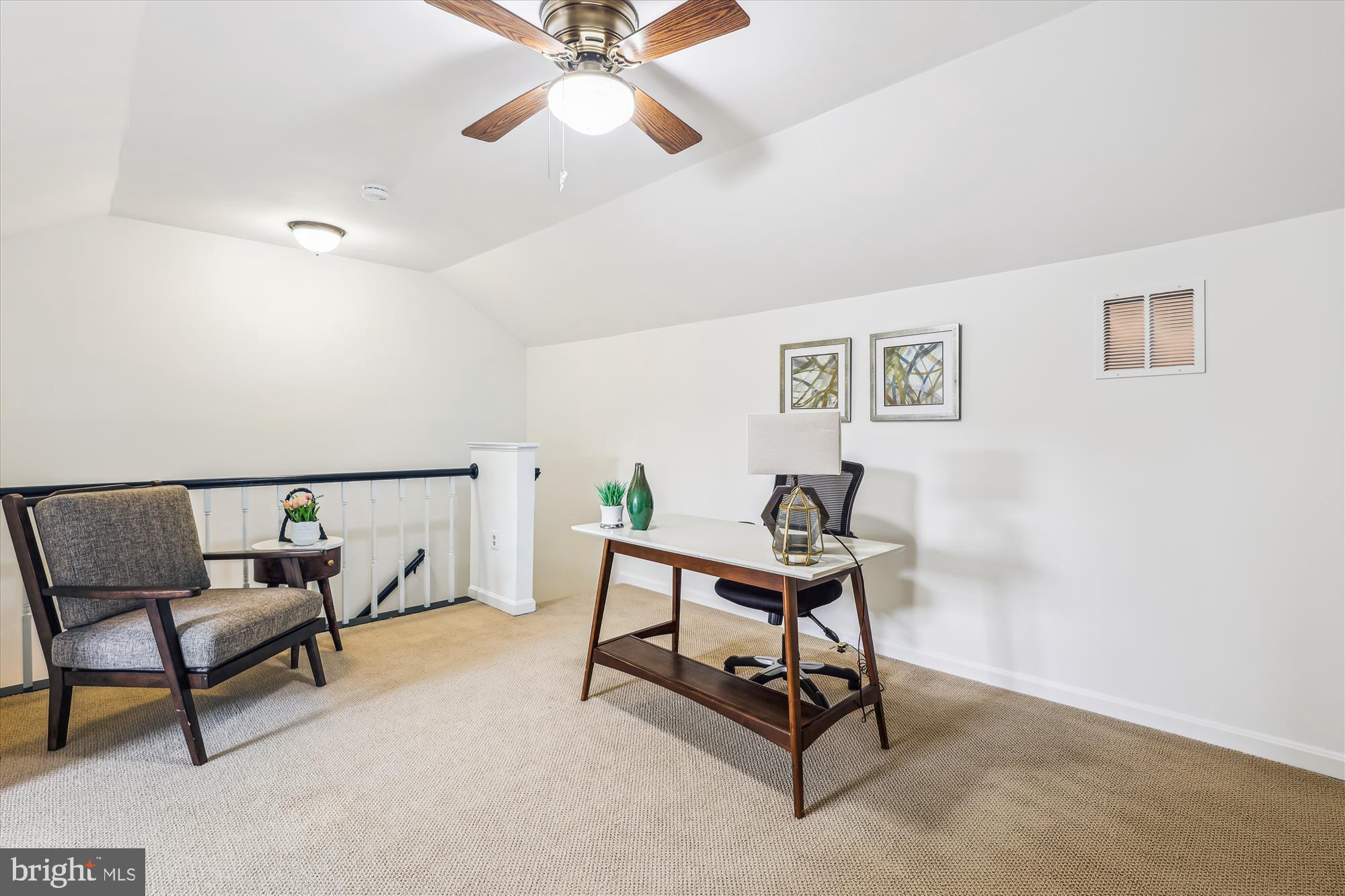 RUNNYMEADE - Residential