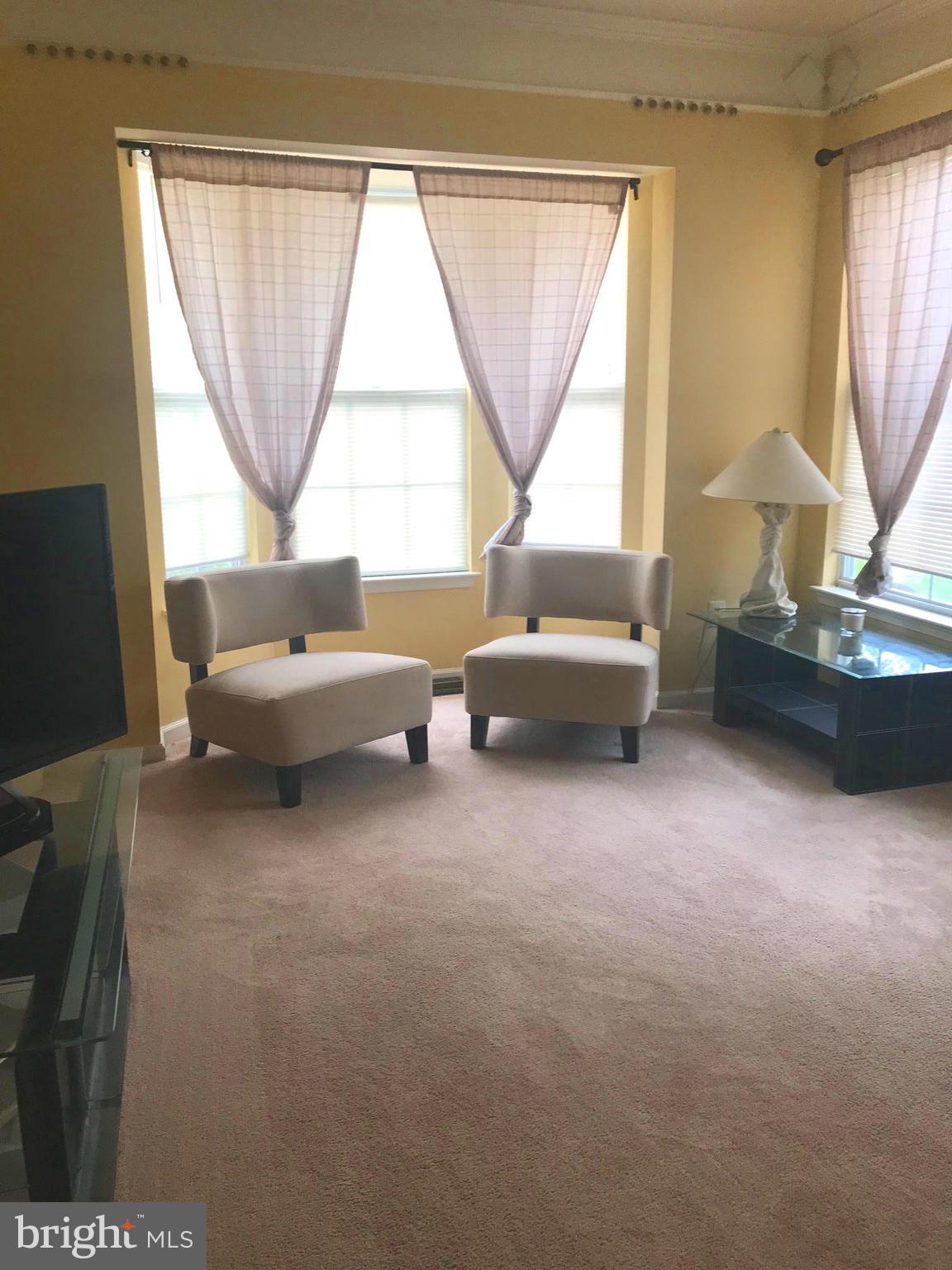 KINGSVIEW SUB - Residential Lease